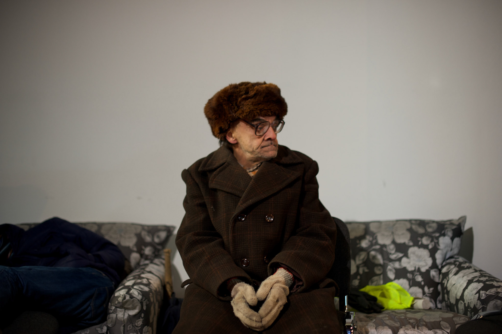 January 26, 2014 - Kiev, Ukraine: A anti-government protestor takes a rest at the occupied Ukraine House, hours after violent confrontations with the riot police. (Paulo Nunes dos Santos)