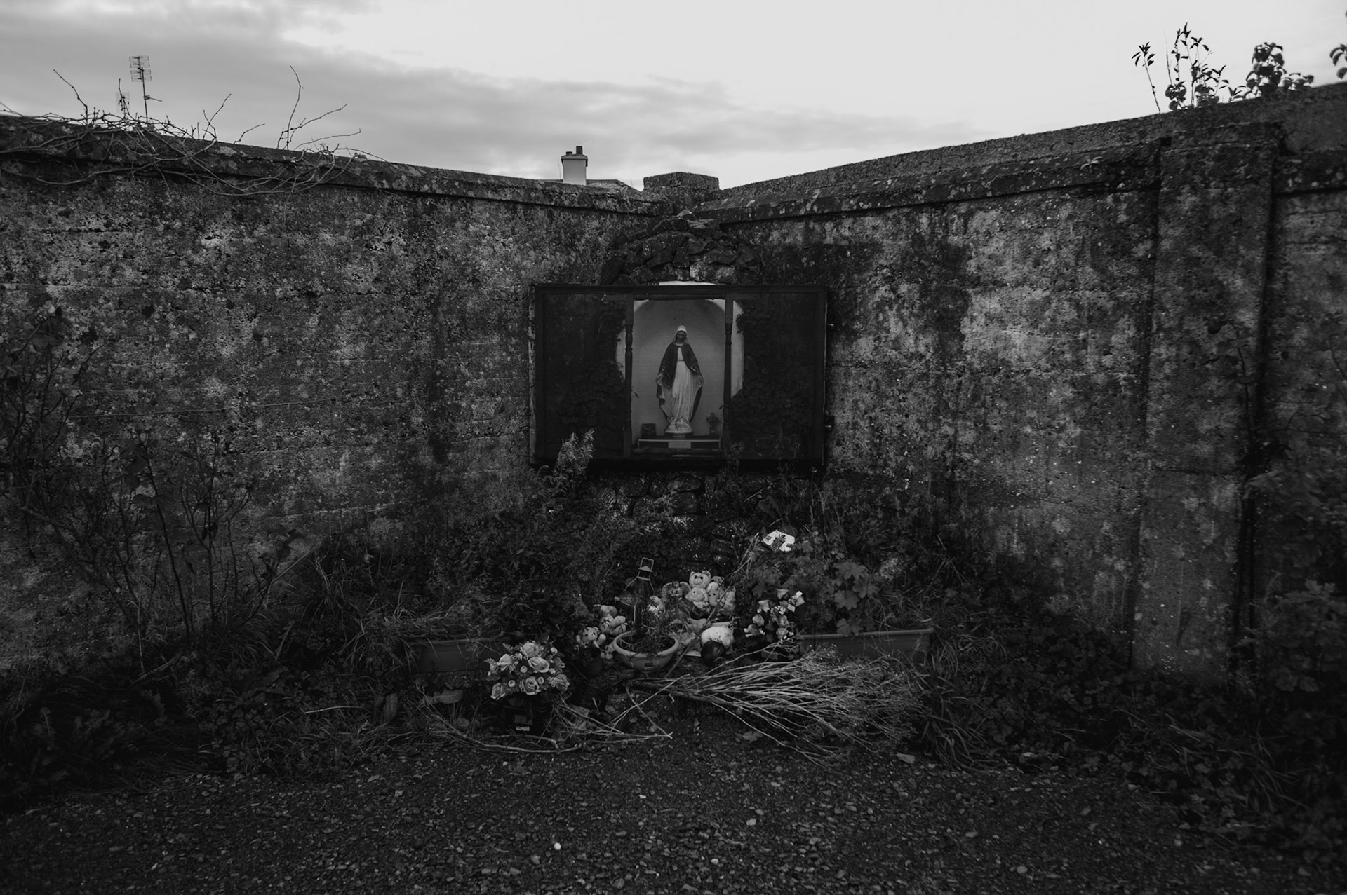 TUAM, IRELAND - OCTOBER 18, 2017: General view of the site where local historian Catherine Corless believes 796 children, most of them infants, were interred at St. Mary’s Mother and Baby Home between 1925 and 1961, in Tuam, Ireland. Despite the little attention paid to Corless’s claims at first, a state-financed investigation uncovered the remains of babies, small children and foetuses interred where she said they would. The access to the site recently reopened to the public after more than one year fenced by the authorities. CREDIT: Paulo Nunes dos Santos for The New York Times