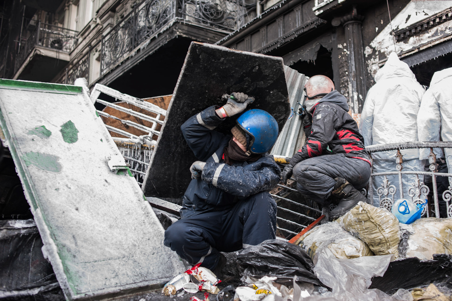 January 25, 2014 - Kiev, Ukraine: Anti-government protestors continue to demonstrate outside the Dynamo Kiev stadium near the Independence Square in central Kiev.