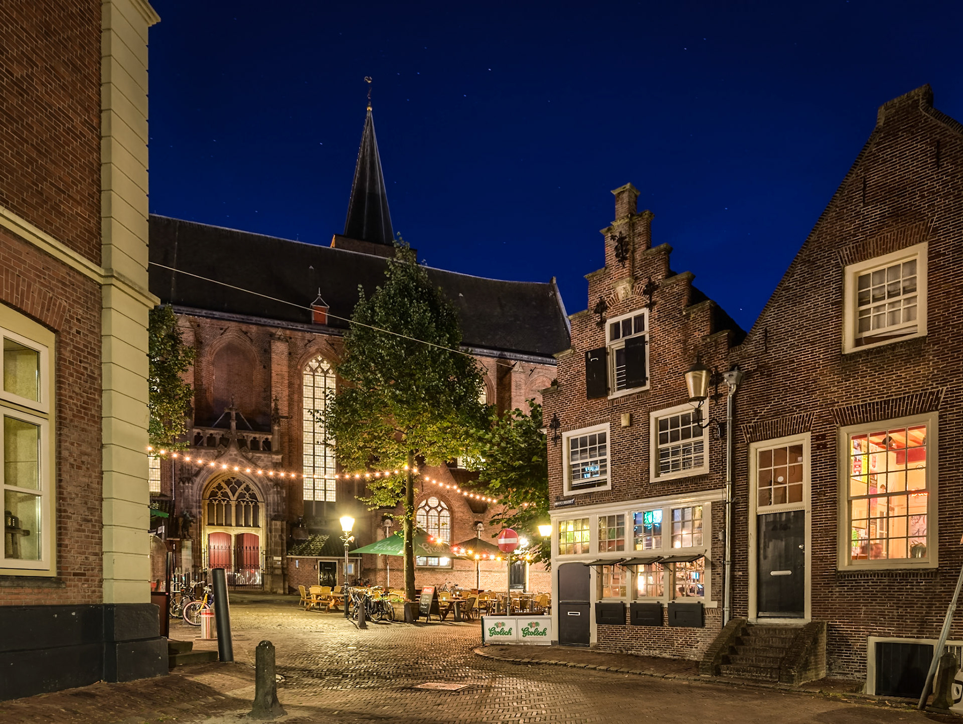 Sint Joriskerk vanaf Appelmarkt