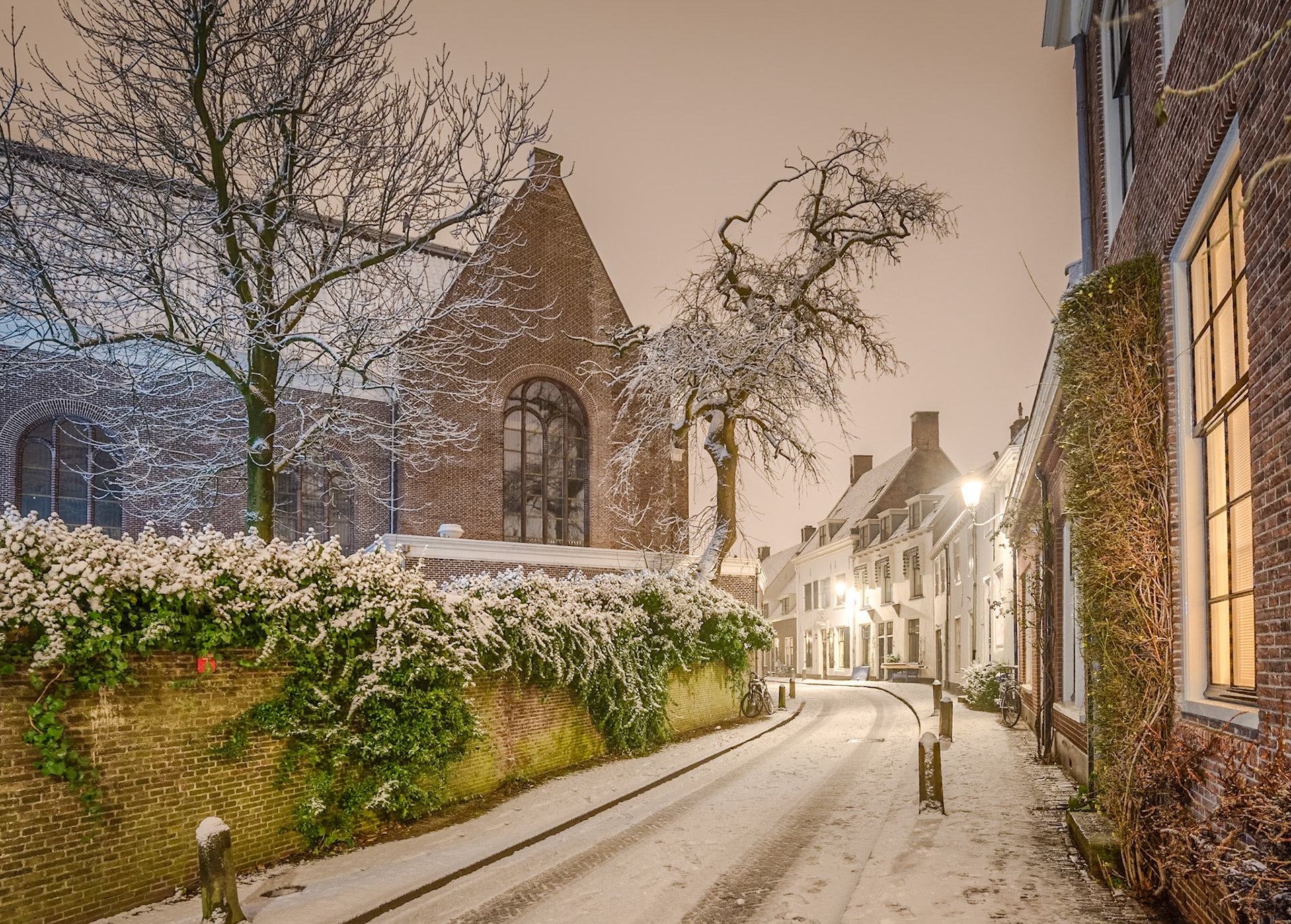 Muurhuizen Elleboogkerk
