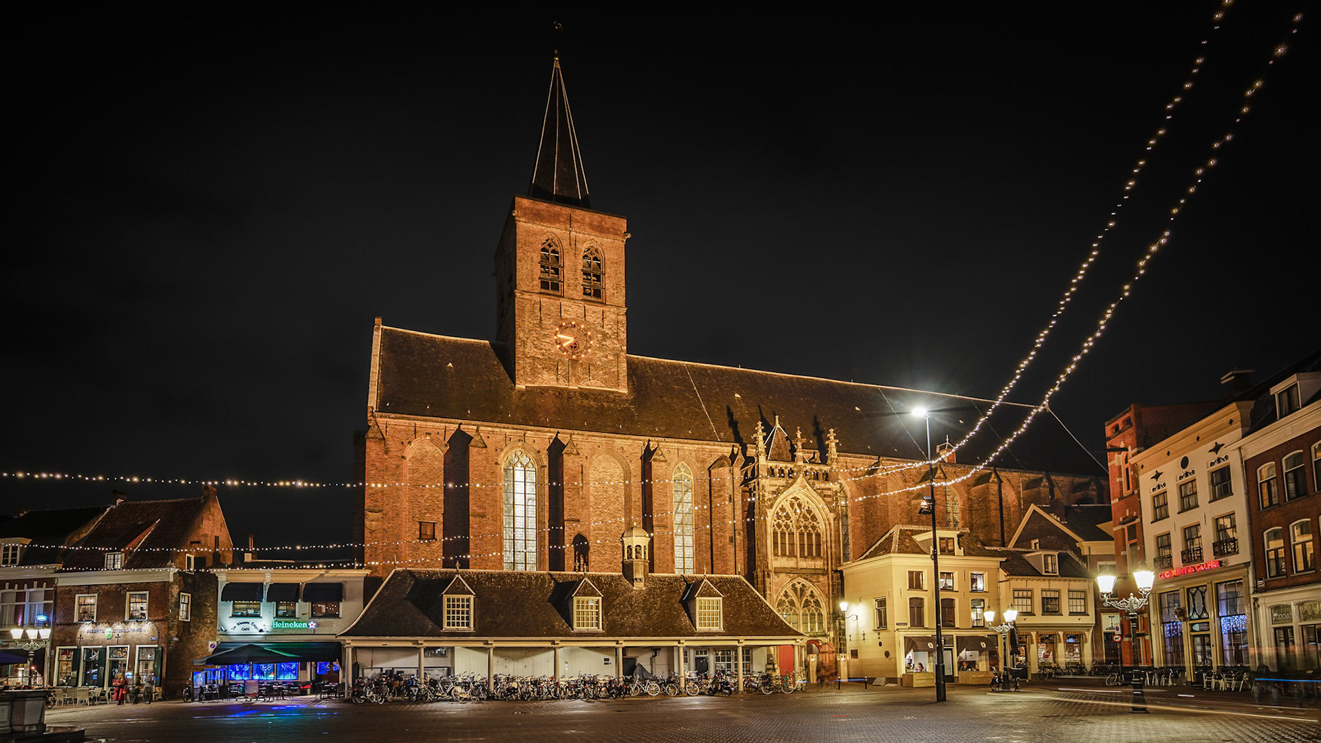 Hof Sint Joriskerk