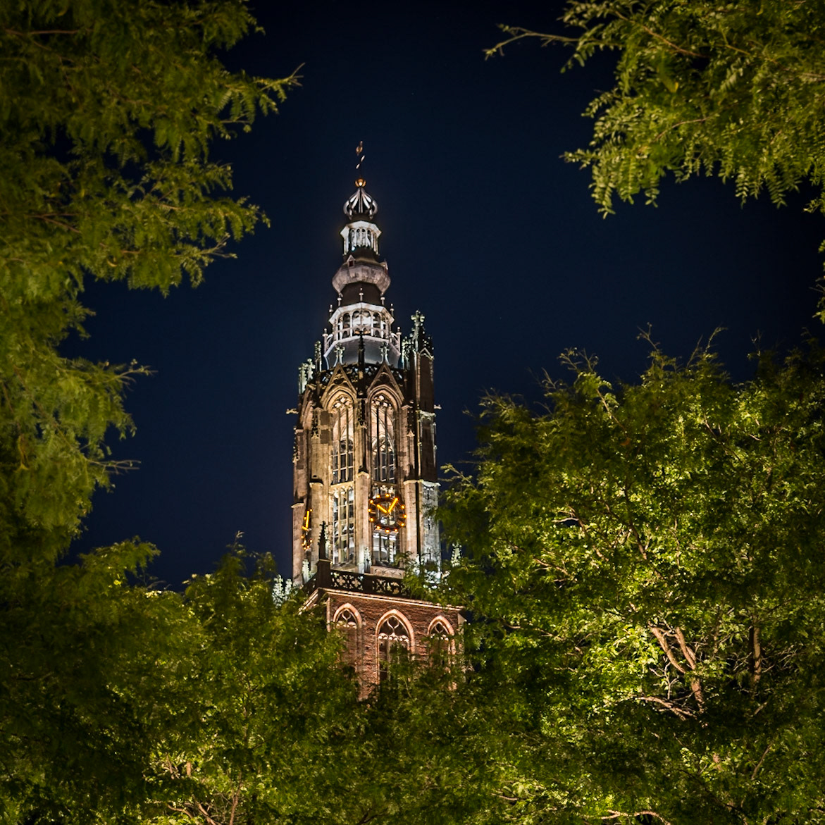 OLV toren Varkensmarkt III