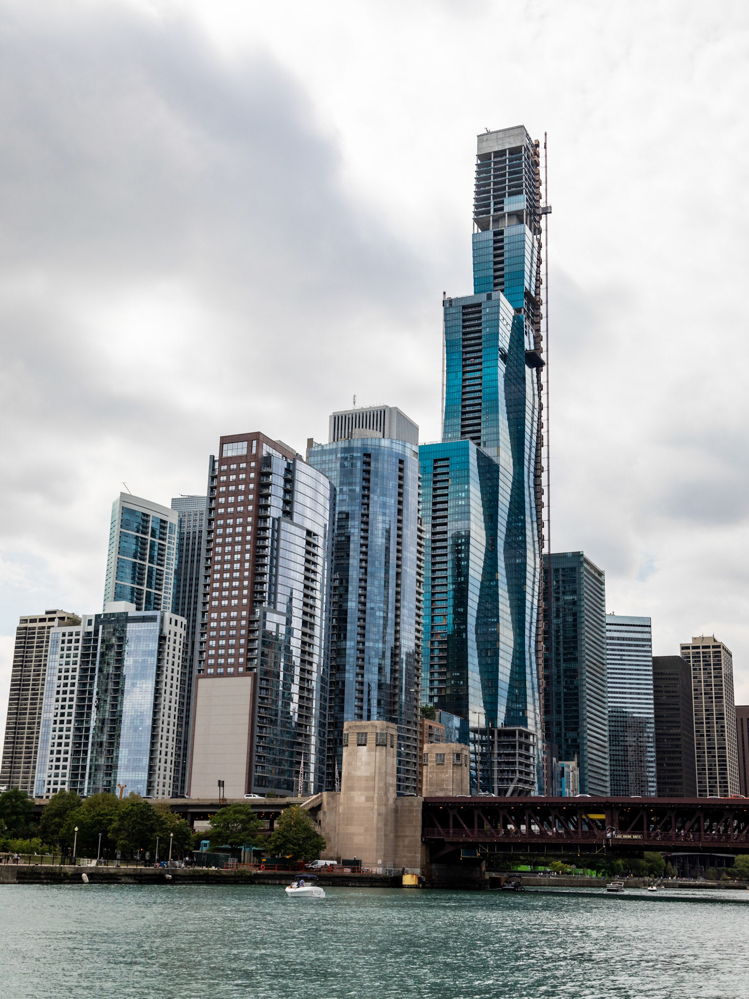 View on entering the Chicago River