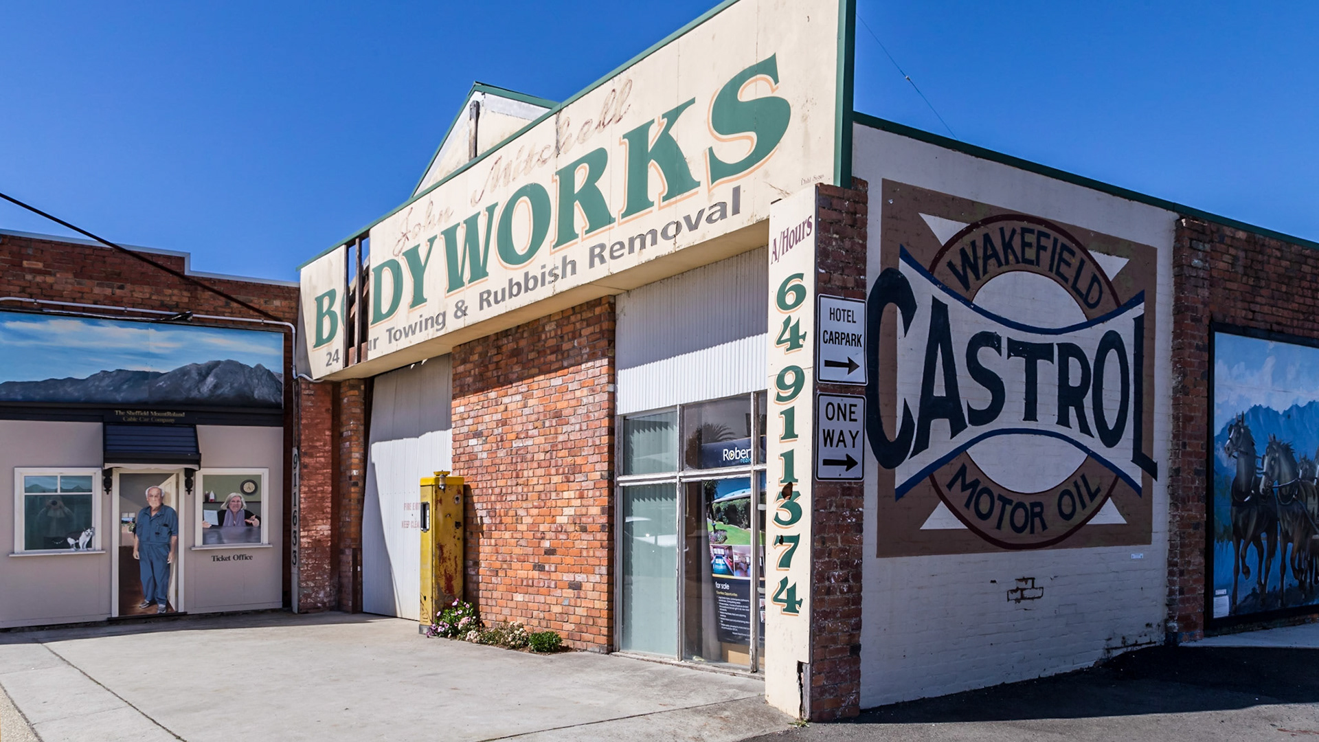 Sheffield, the 'Town of Murals'