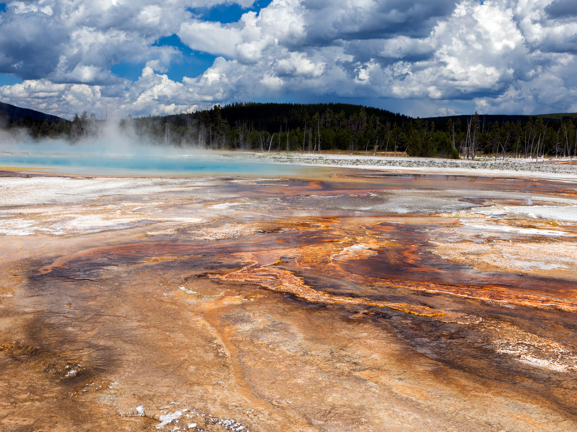 Black Sand Basin, Yellowstone National Park, Wyoming.
