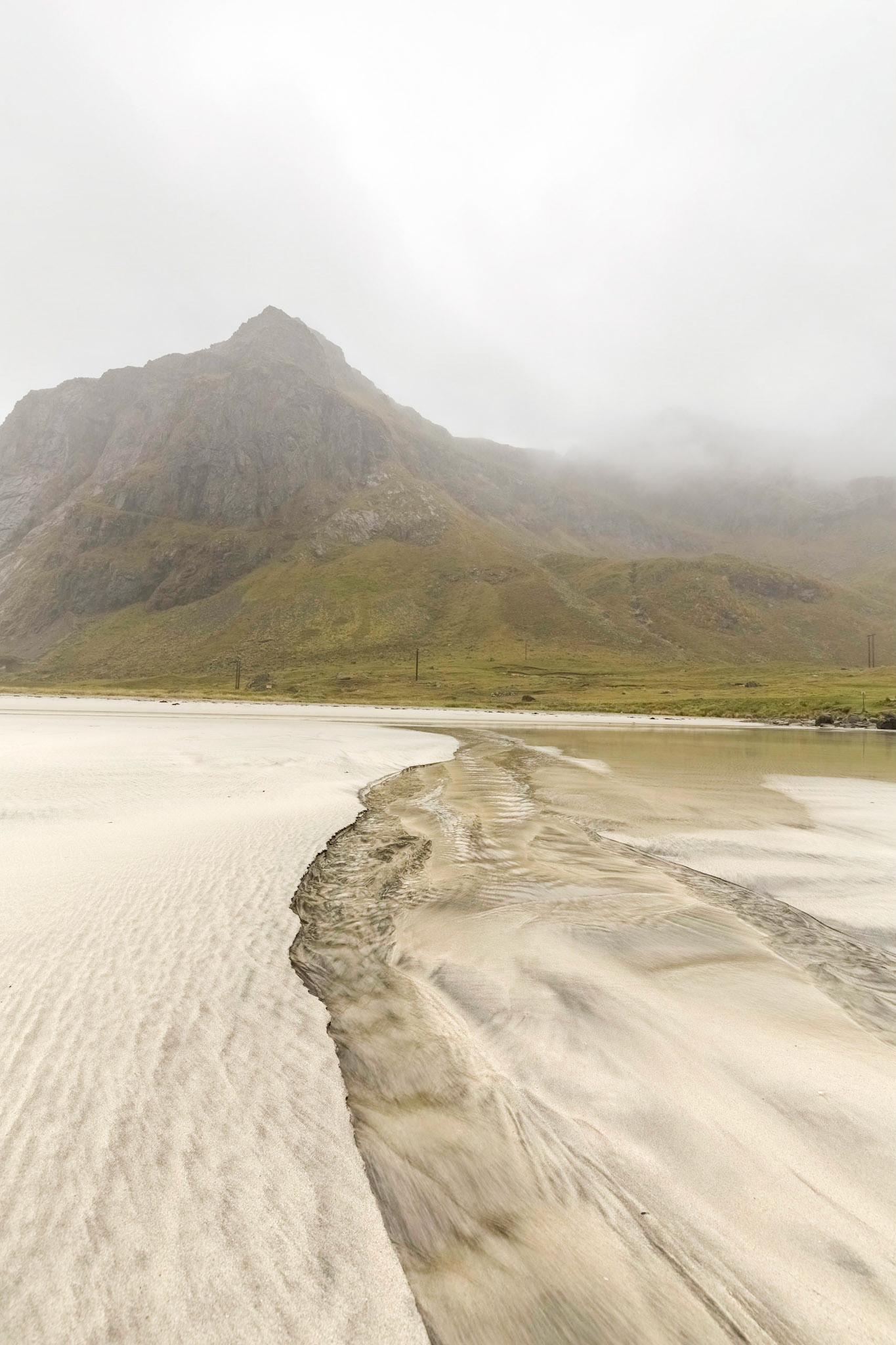 Skagsanden Beach, Flakstad. 5:14 pm.