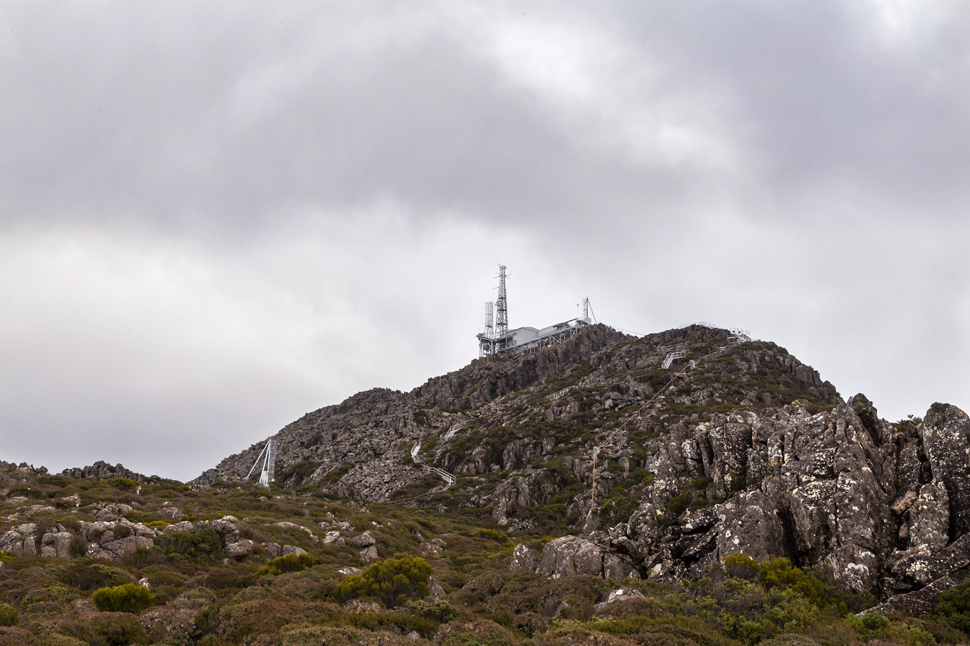 Mount Barrow summit meteorology station