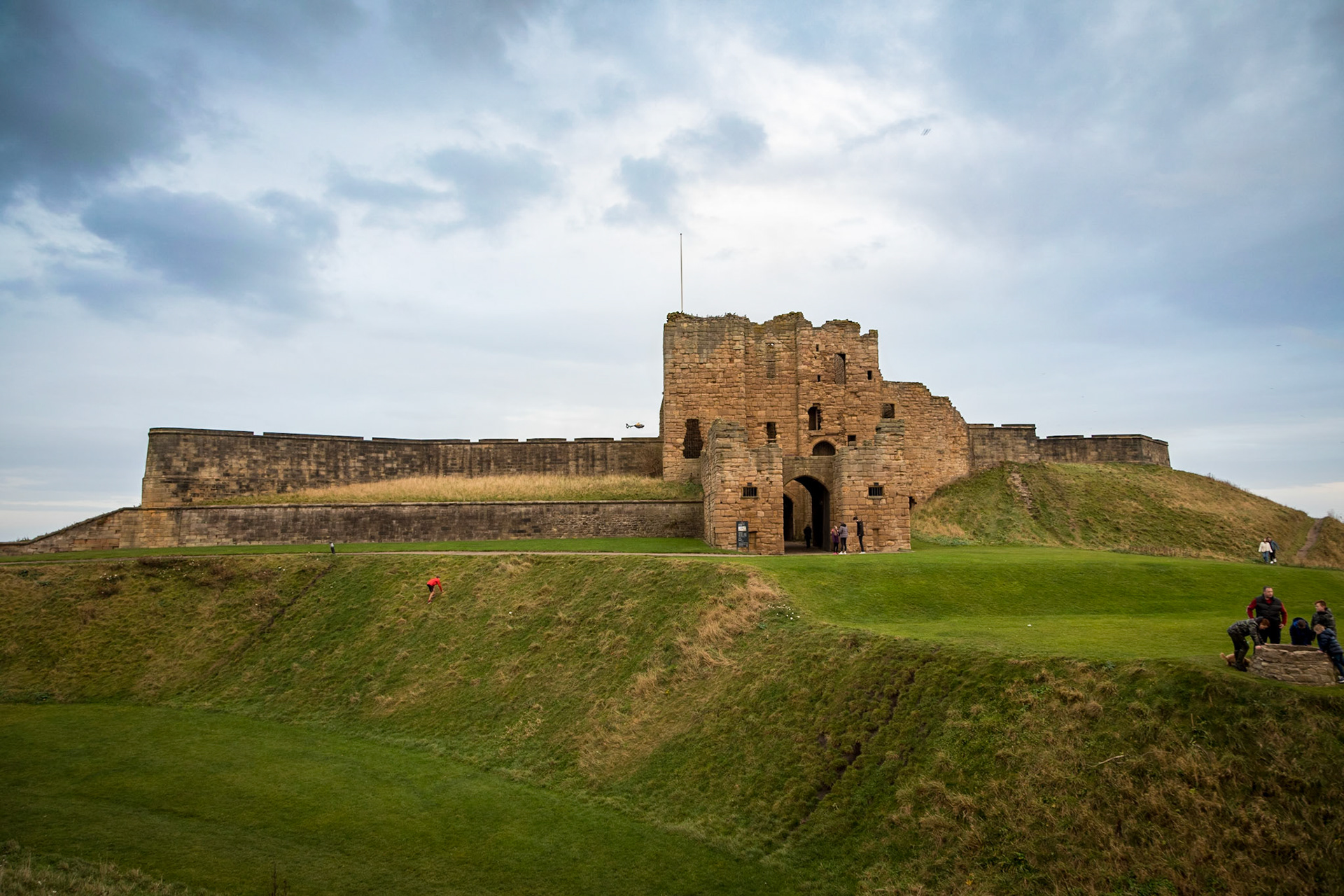 Tynemouth Priory and Castle (13th century)