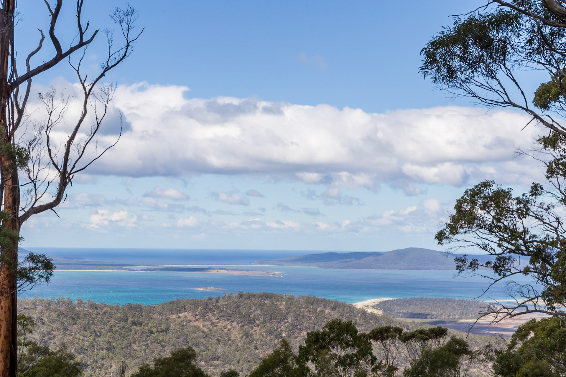 Thumbs Lookout towards the southern part of Maria Island. View to Point Lesueur, Shoal Bay, McRaes Isthmus and Point Mauge, with tiny Lachlan Island.