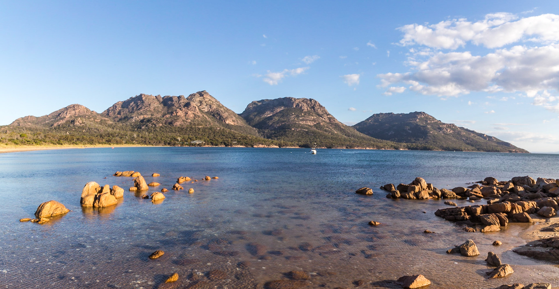 'The Hazards': a line of five hills in the Freycinet National Park. Mt Parsons (331m), Mt Baudin (413m), Mt Dove (485m), Mt Amos (454m) &amp; Mt Mayson (415m).