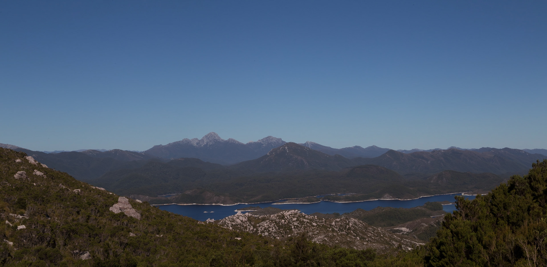 Mount Jukes Lookout to Deception Range