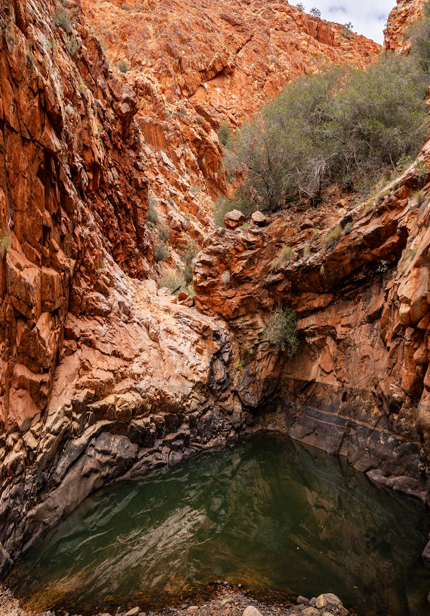Pangkurpini Gorge / Rockholes (off the Sandy Blight Jct Rd)