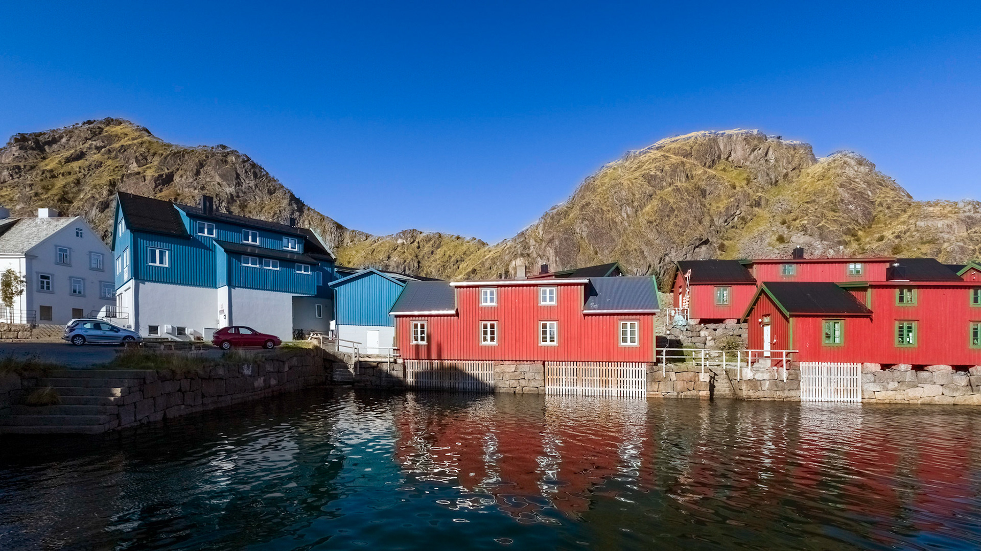 Stamsund, Vestvågøy. 12:40 pm.