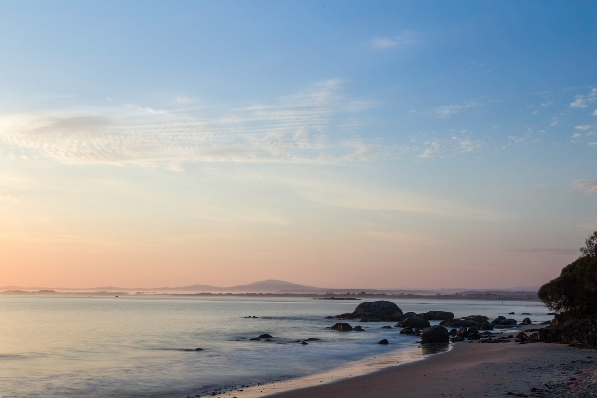 Bridport Beach at morning high tide