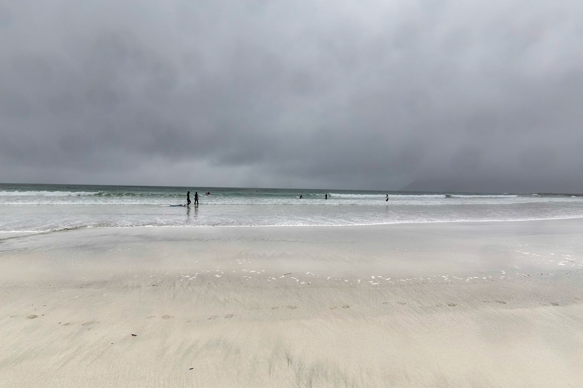 Skagsanden Beach, Flakstad. 5:15 pm.