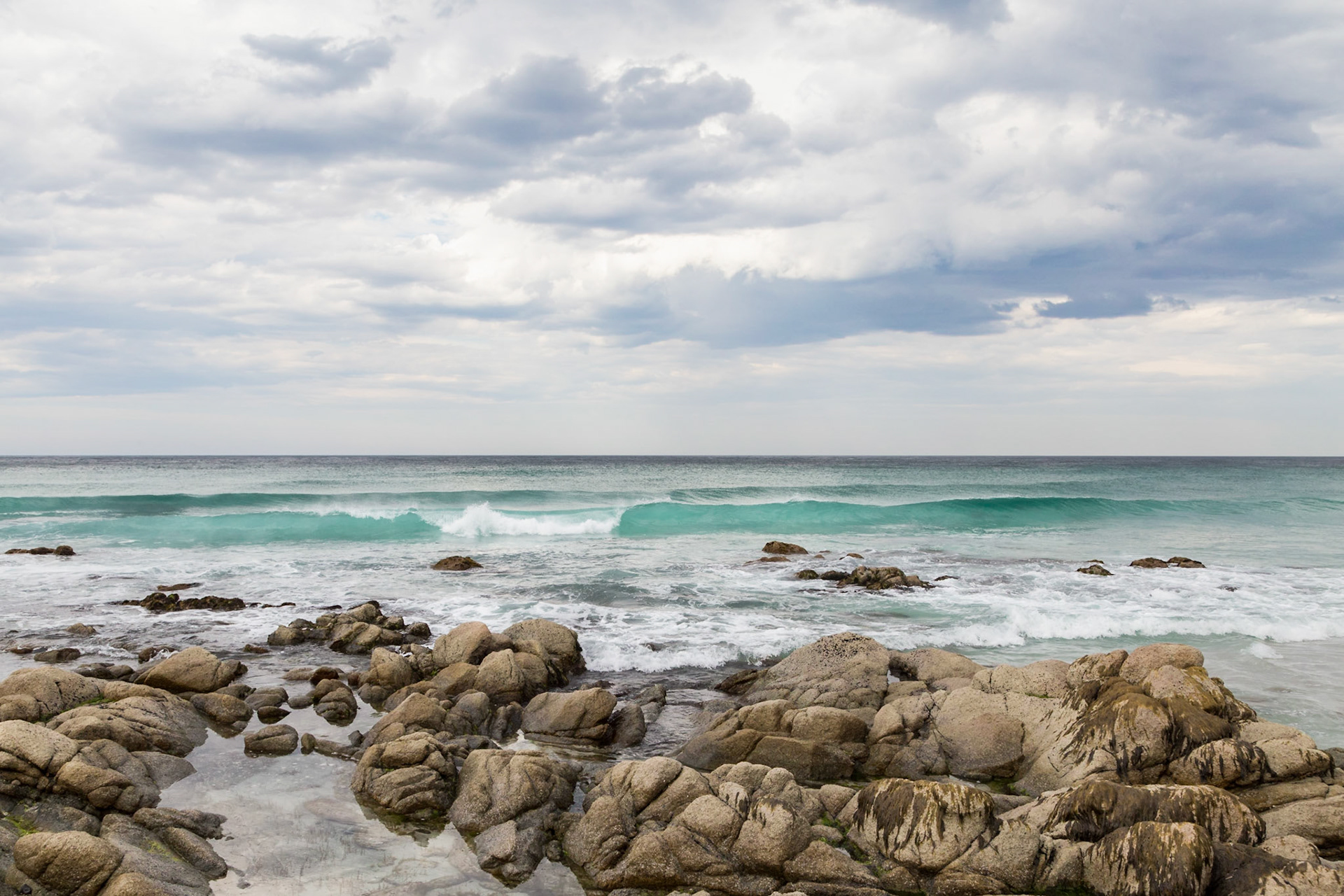 Waves coming in on Friendly Beaches