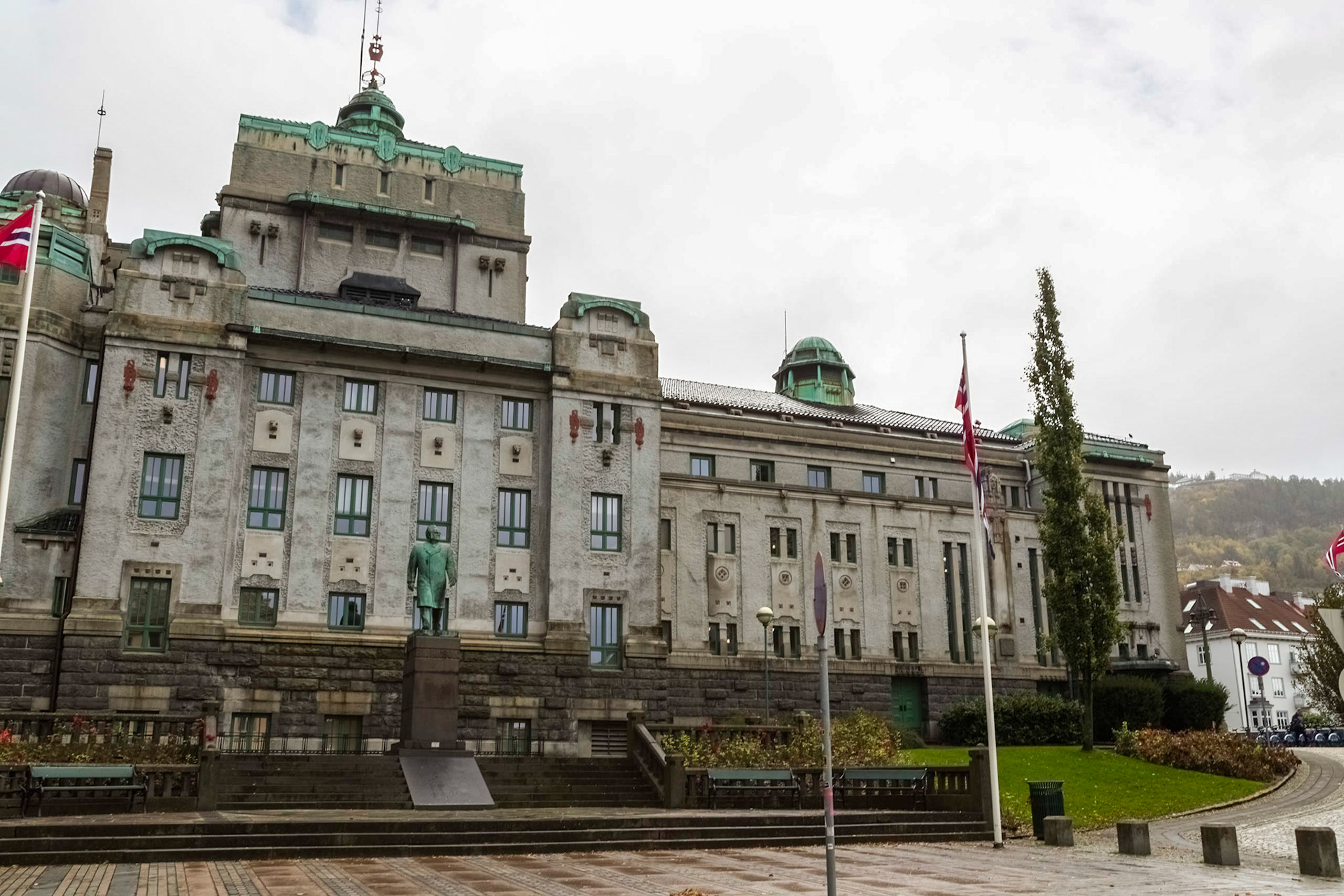 Den Nationale Scene; the largest theatre in Bergen.