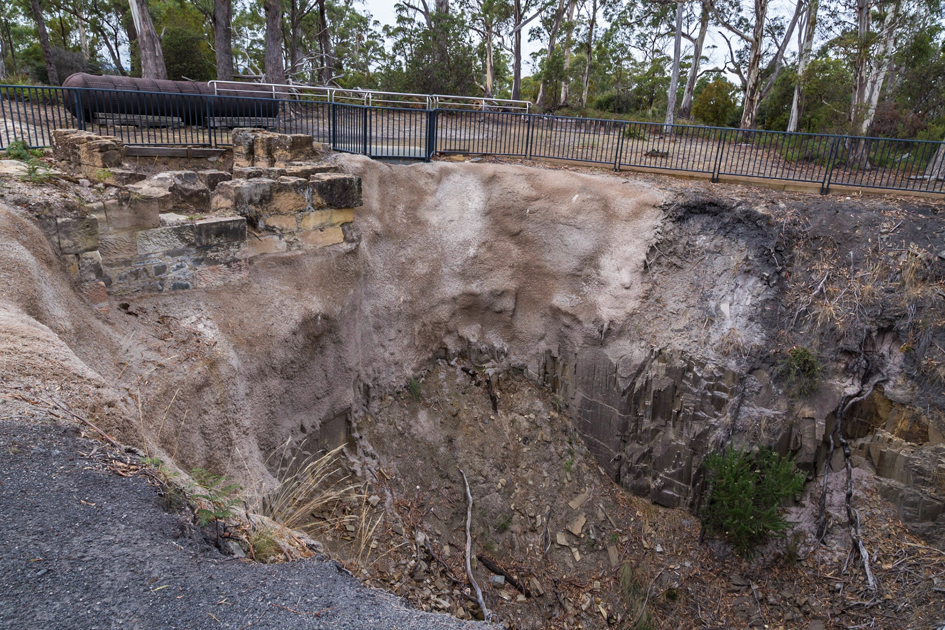 Main Shaft (1843-45). Coal Mines Historic Site
