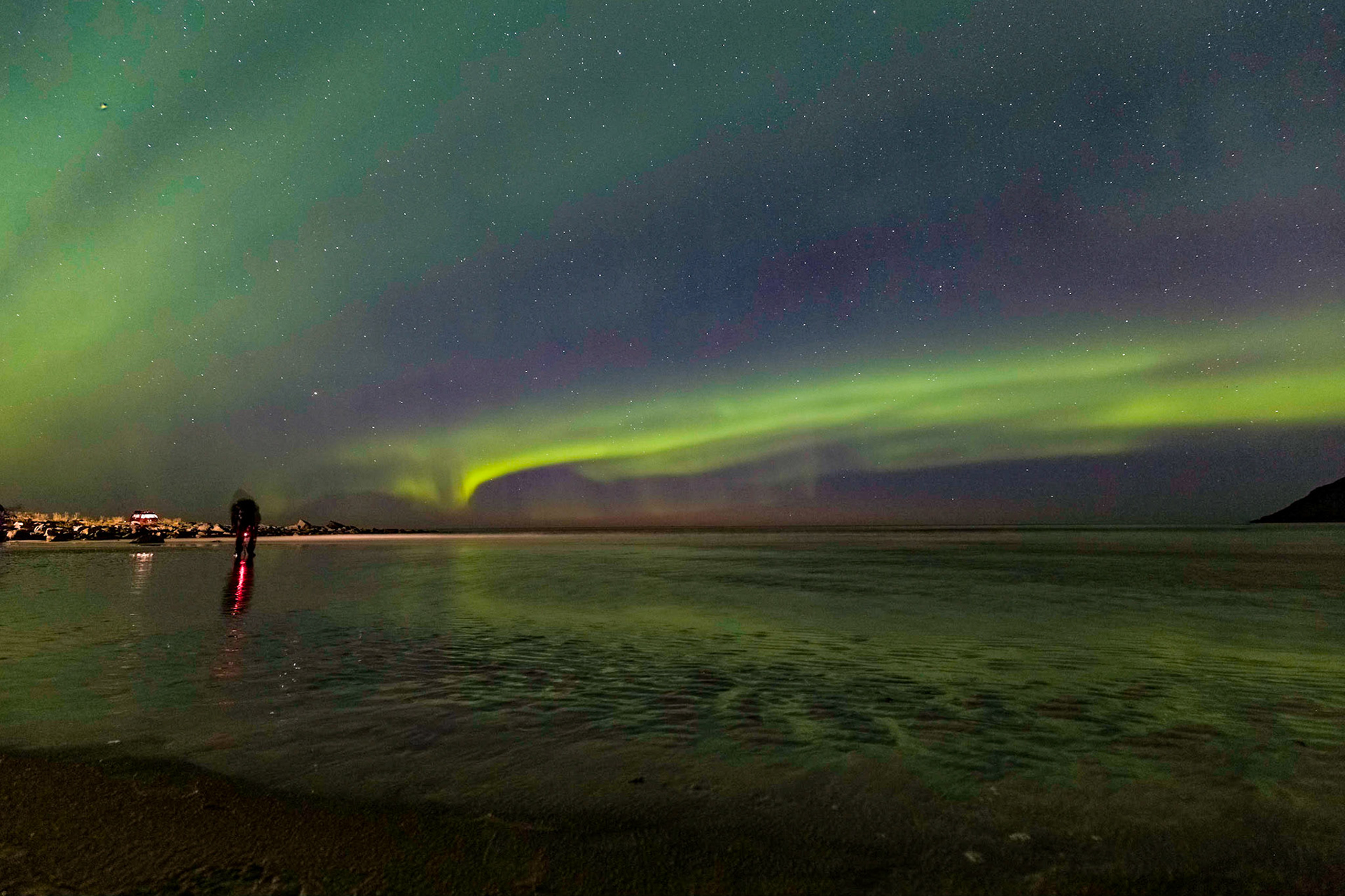 'Aurora borealis' on Skagsanden Beach, Flakstad. 10:43 pm.