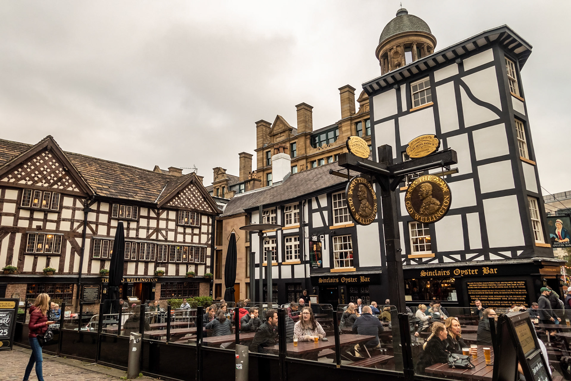 The Old Wellington Inn, Shambles Square