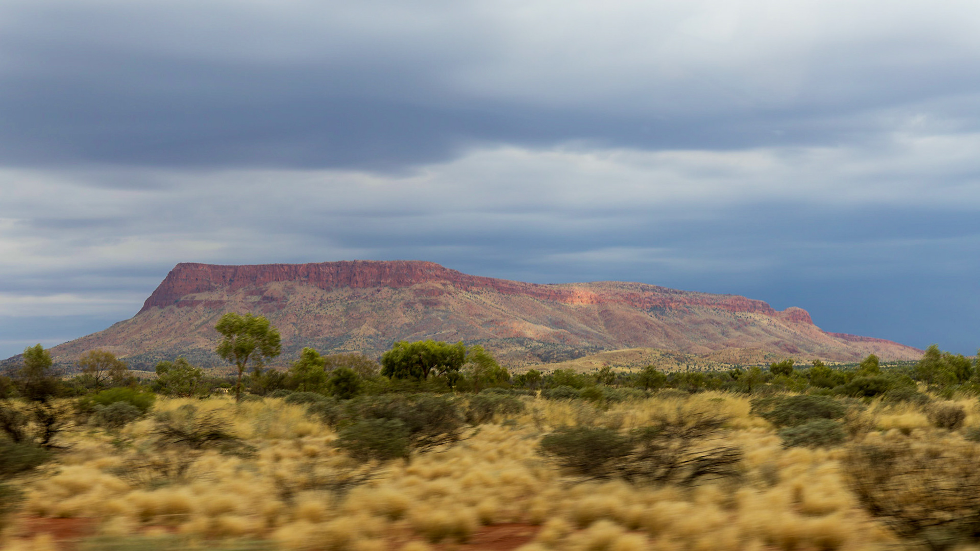 Kintore Range, Sandy Blight Jct Rd.