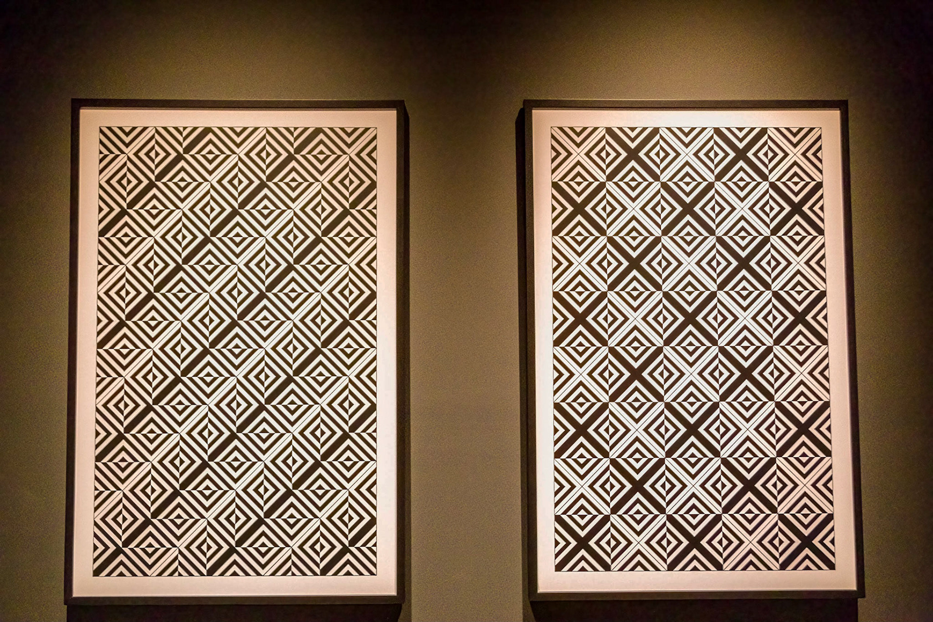 Pule Feliuaki (Returning Pattern), 2011 (Sopolemalama Filipe Tohi)