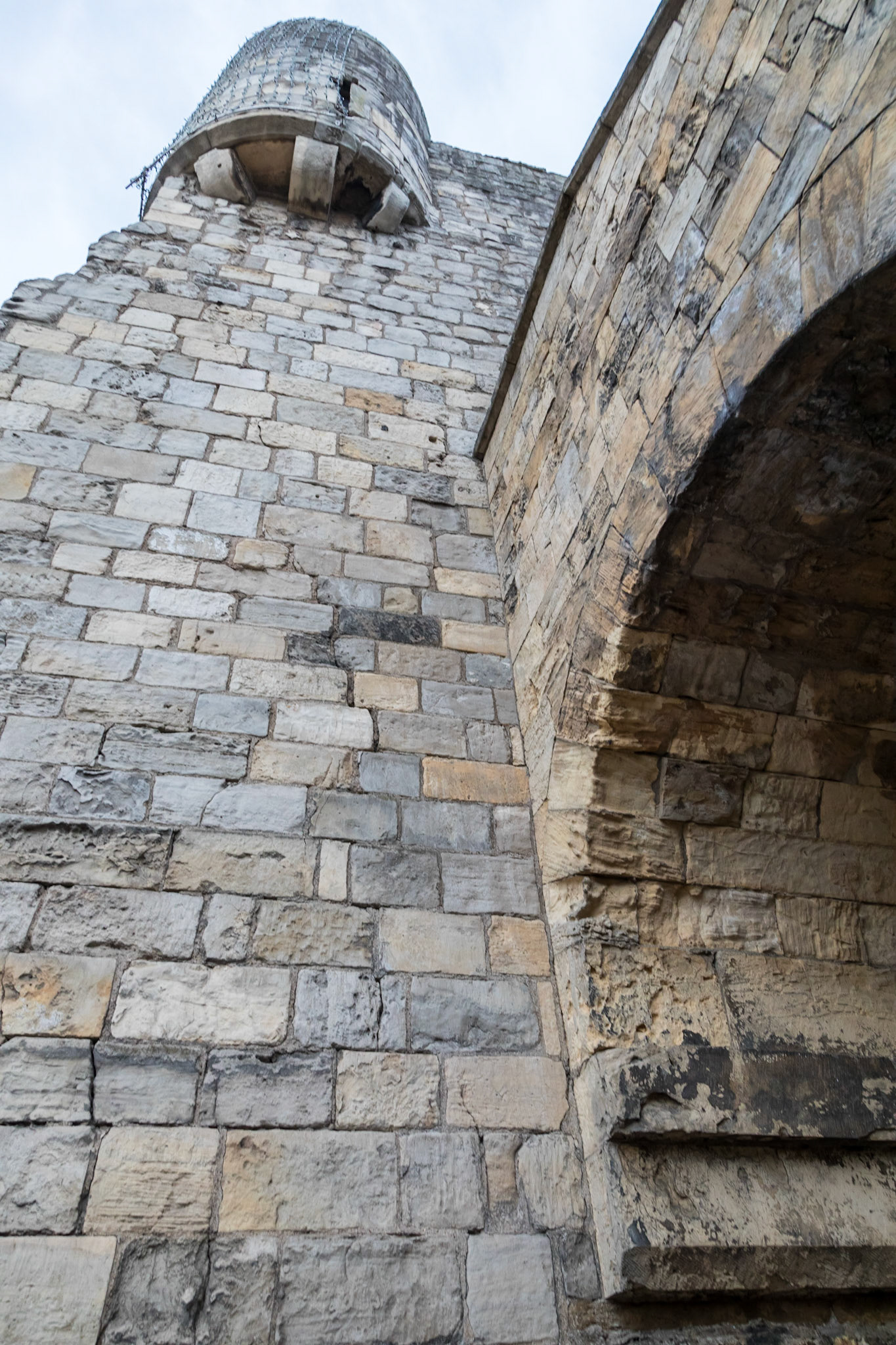 Bootham Bar  (gate); 11th / 14 th century