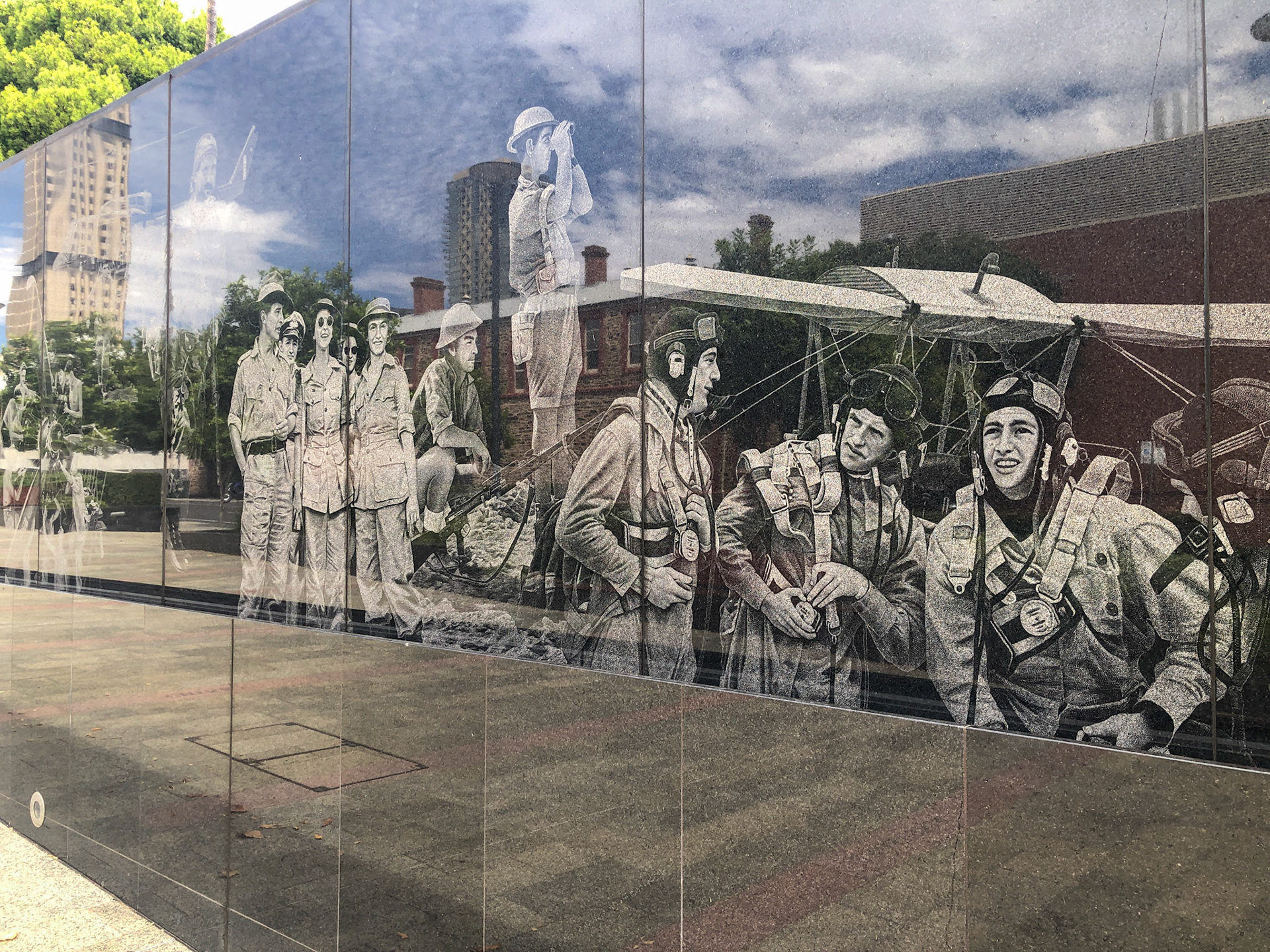 Anzac walk, Kintore Avenue