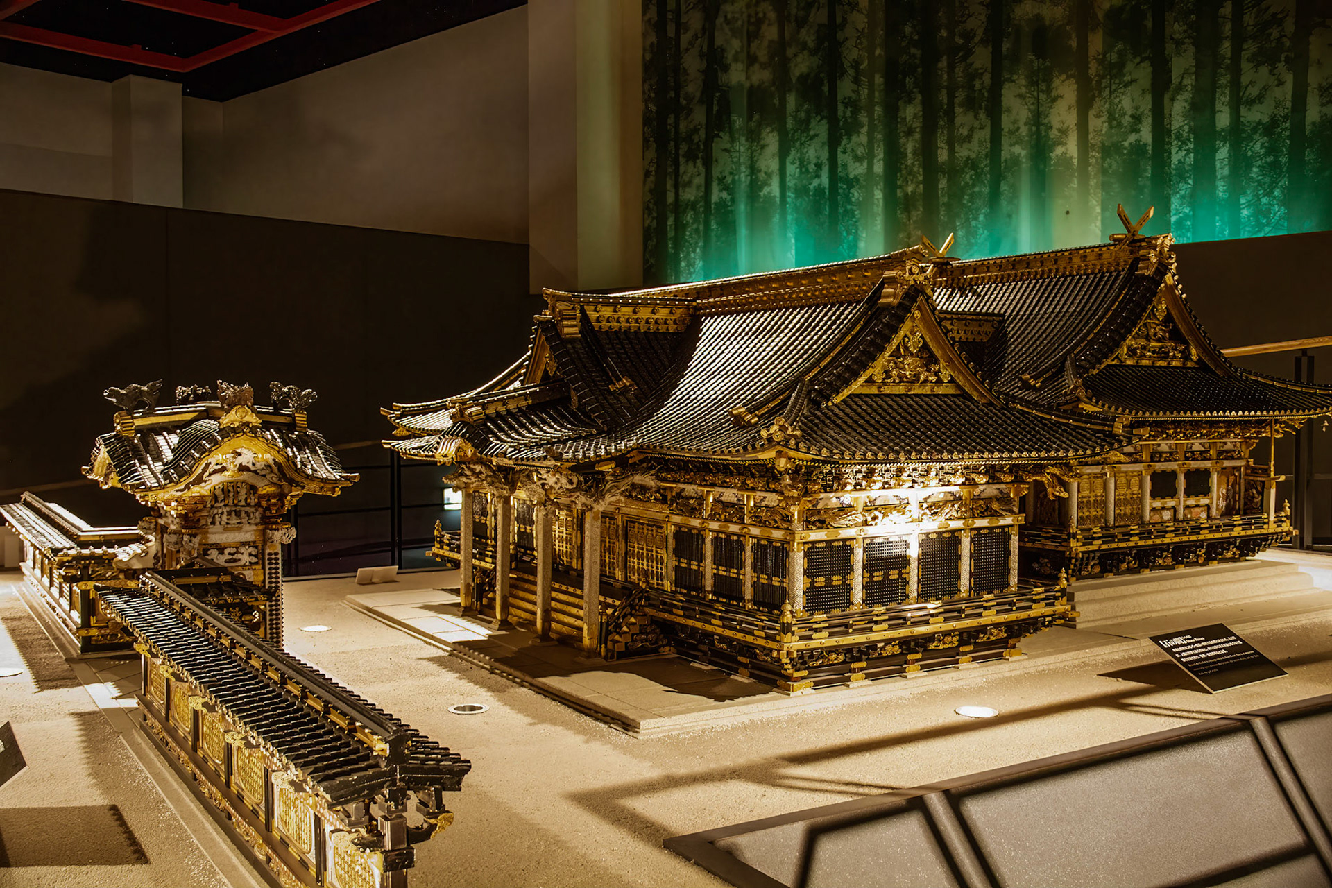 Festival Floats Exhibition Hall (Takayama Matsuri Yataikaikan)