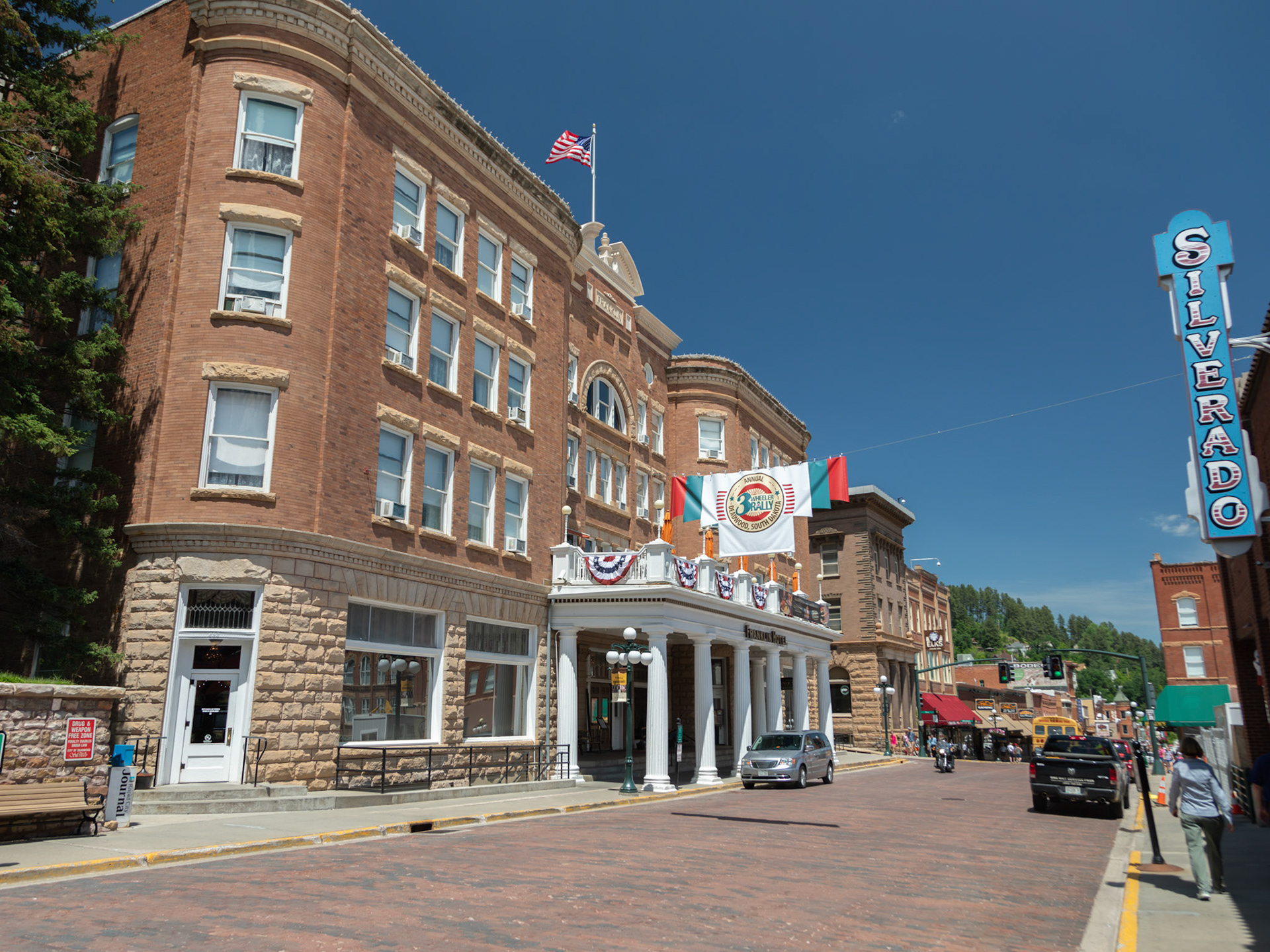 11 Jul: Historic Main St, Deadwood, South Dakota