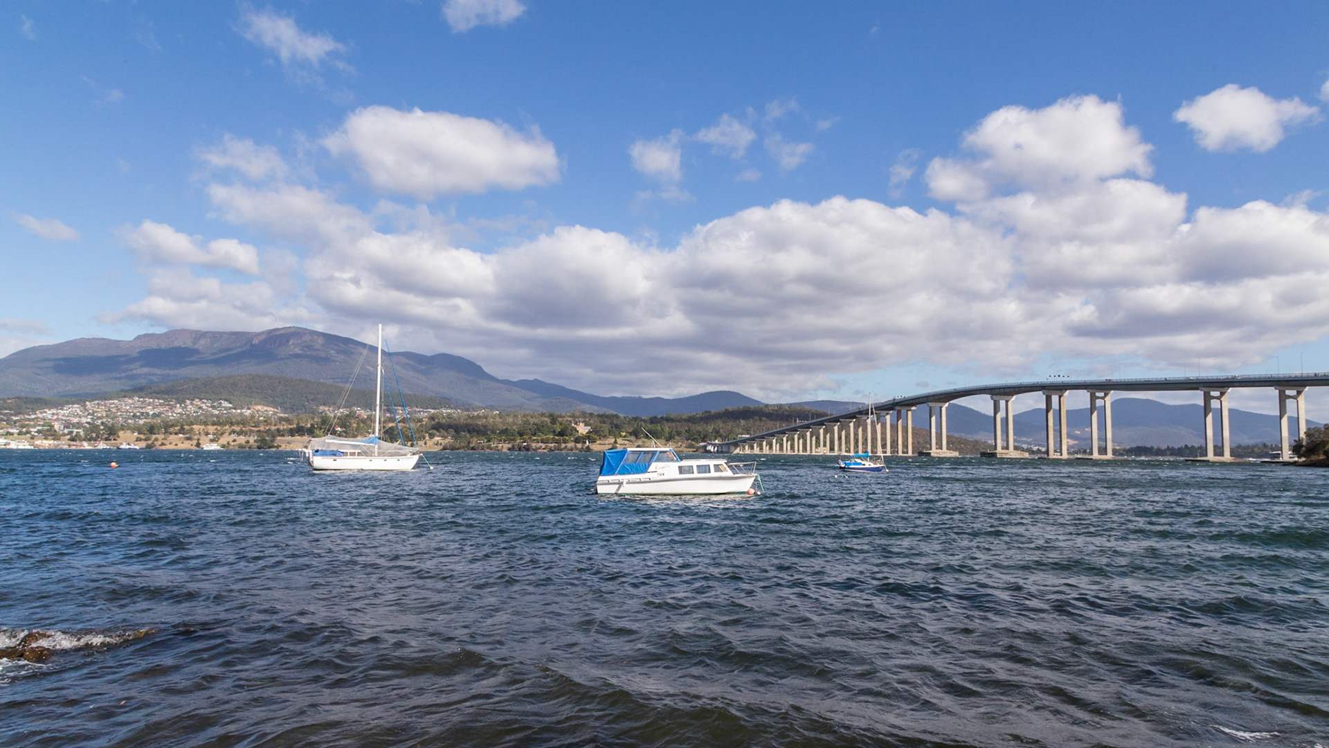 Tasman Bridge, from Montagu Bay