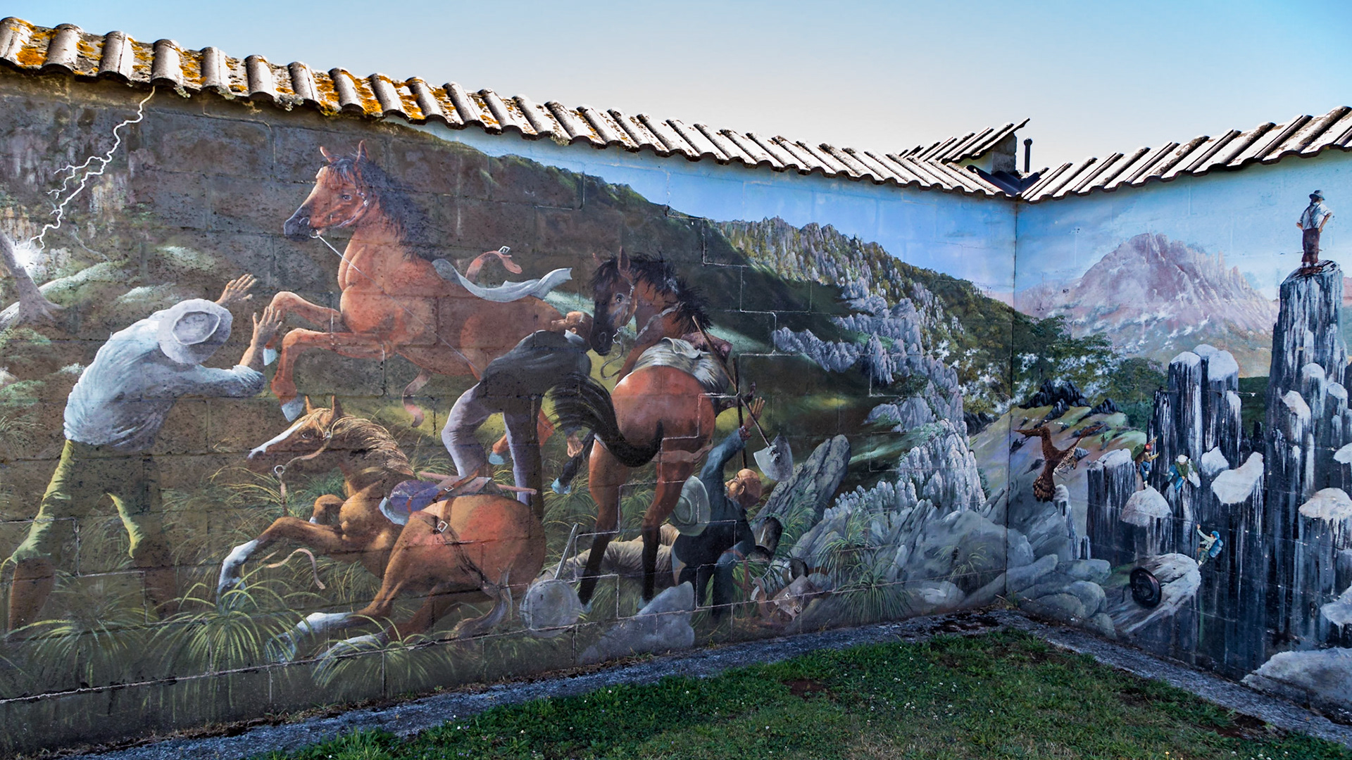 Sheffield, the 'Town of Murals'