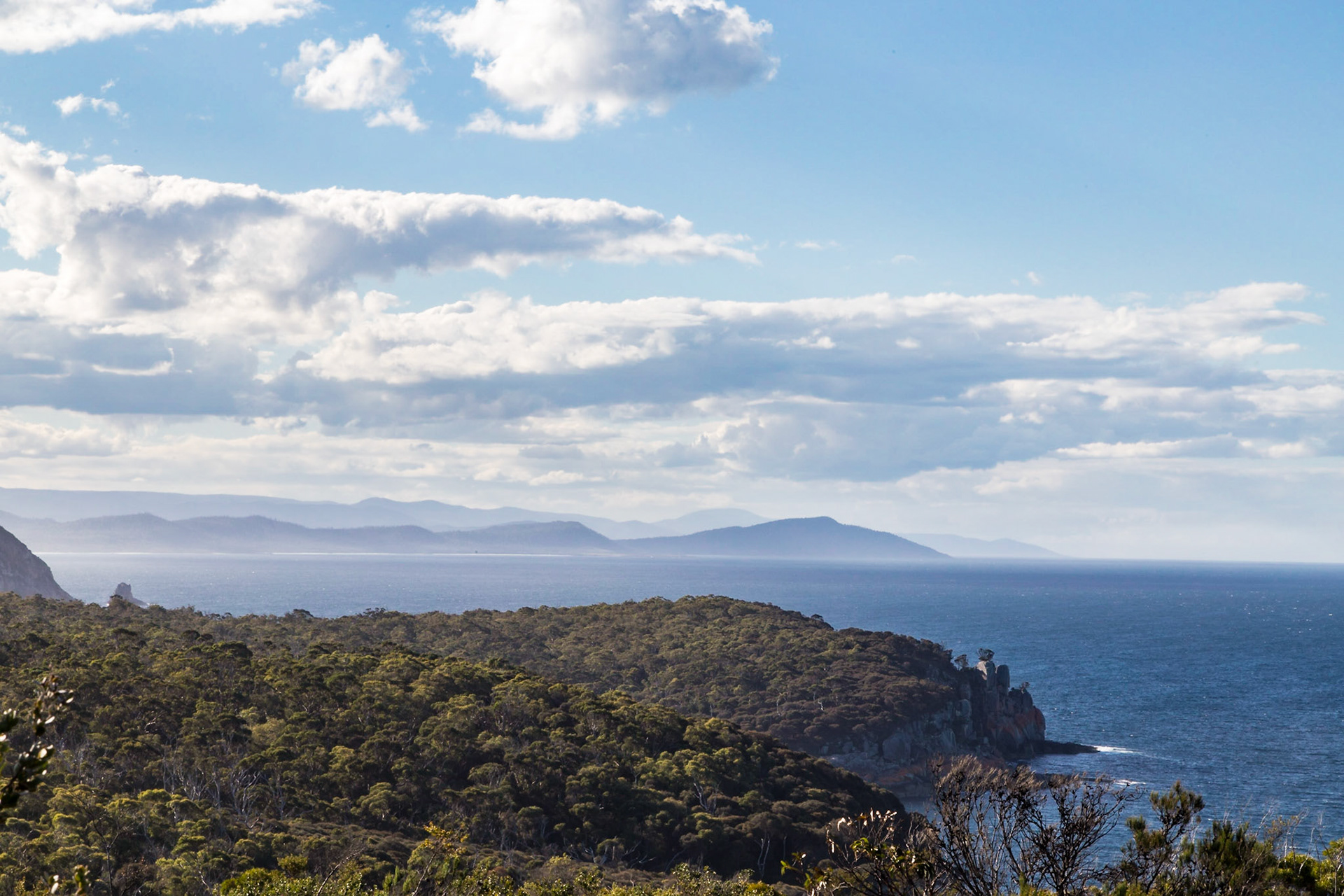 View from Cape Tourville, northwards to the Friendly Beaches and Cape Lodi.