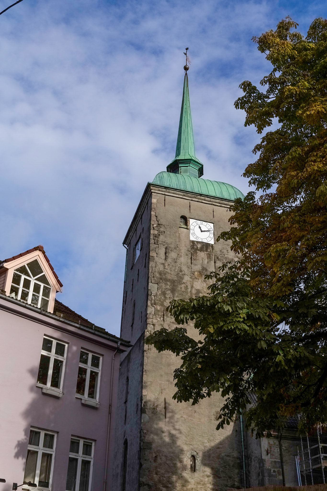 On a walk around the streets of old Bergen