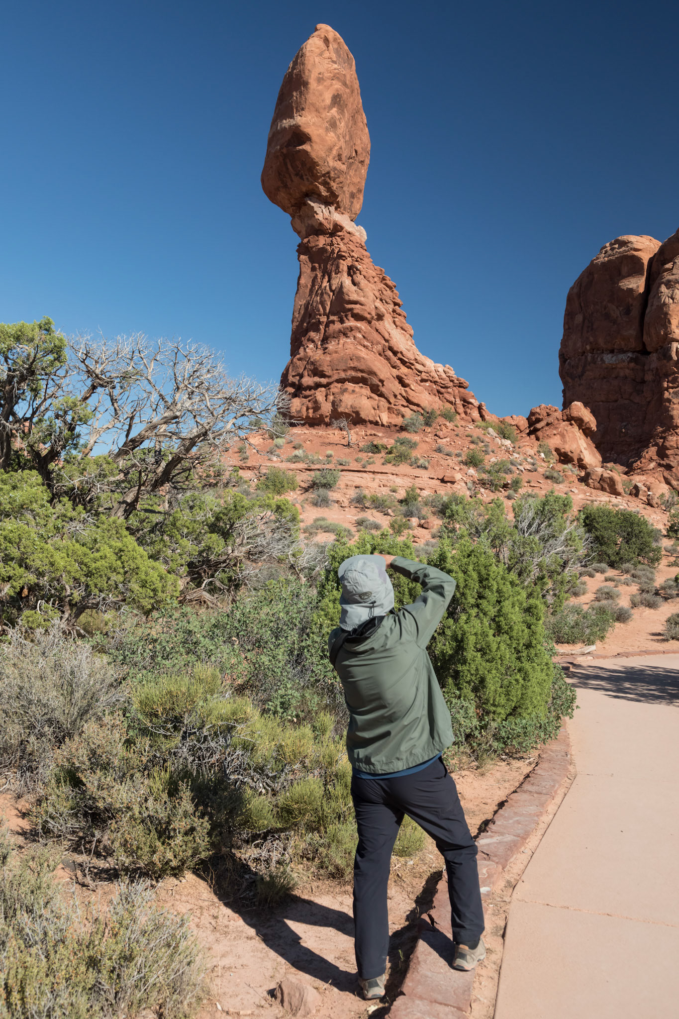 Photographing 'Balanced Rock'. Arches National Park