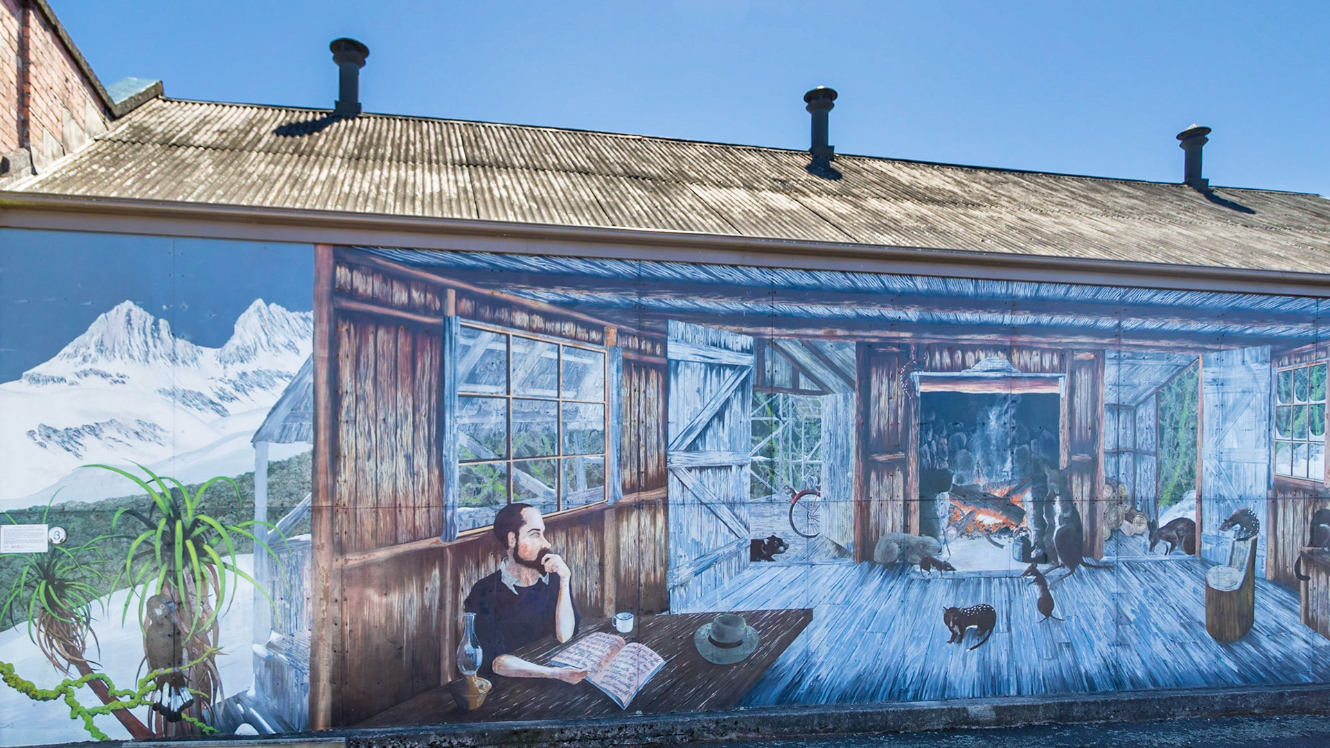 Sheffield, the 'Town of Murals'