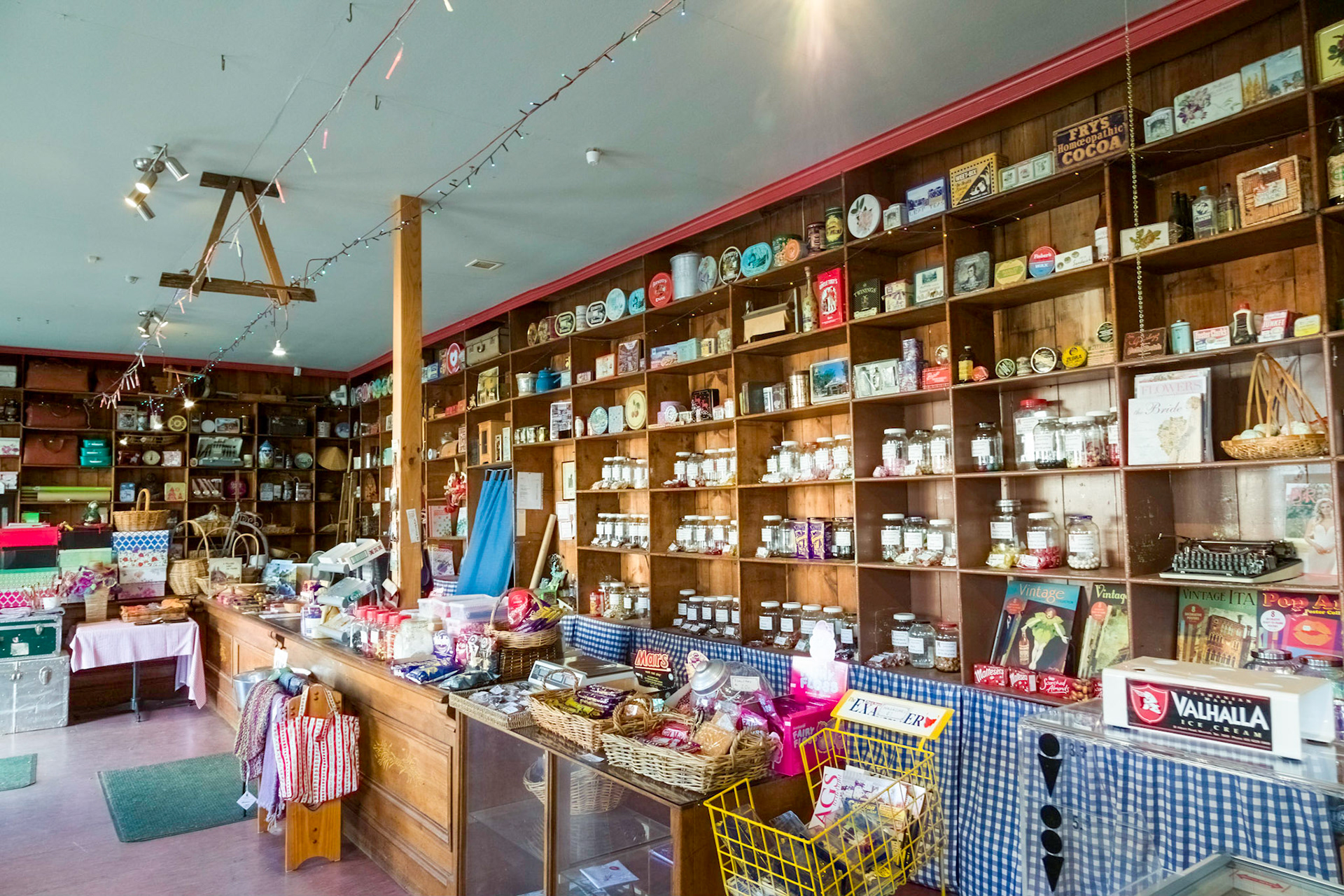 Evandale; Pennyfarthing Emporium interior