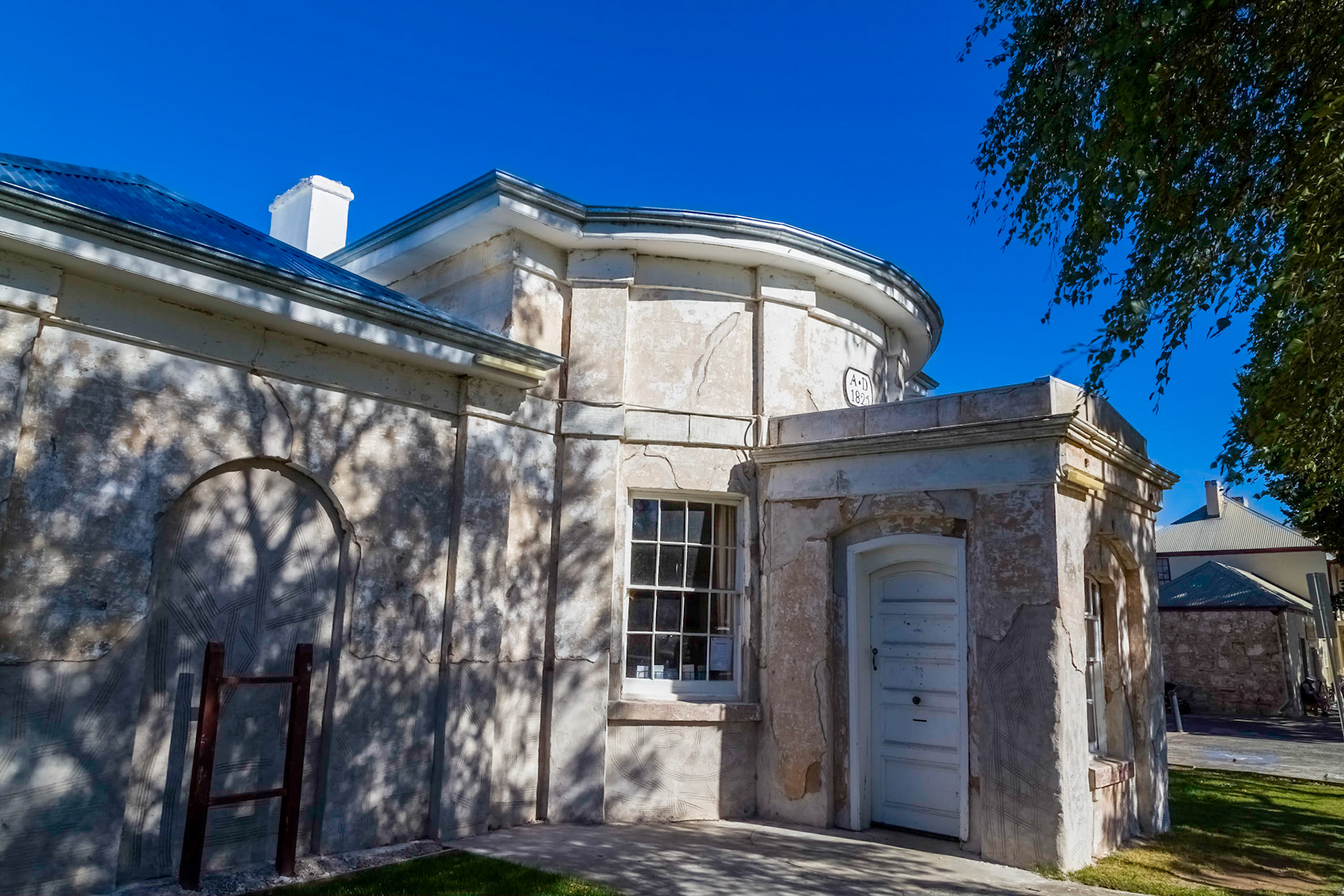 On Bridge Street, Richmond "Australia's finest Georgian village".