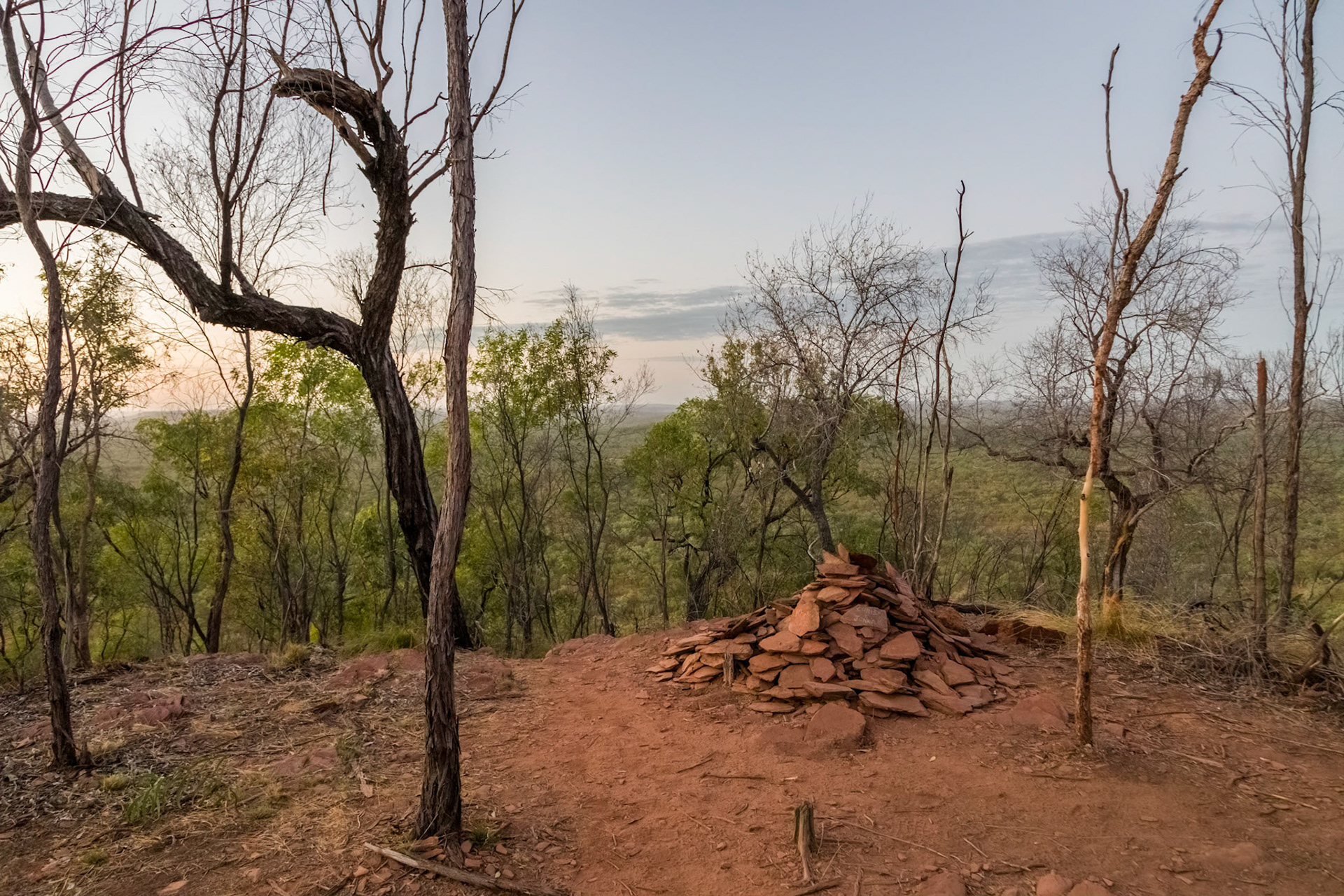At the summit, Russell's Lookout. Pre-dawn hike to Russell's Lookout, 4.5km return  (Grade 3 difficulty).