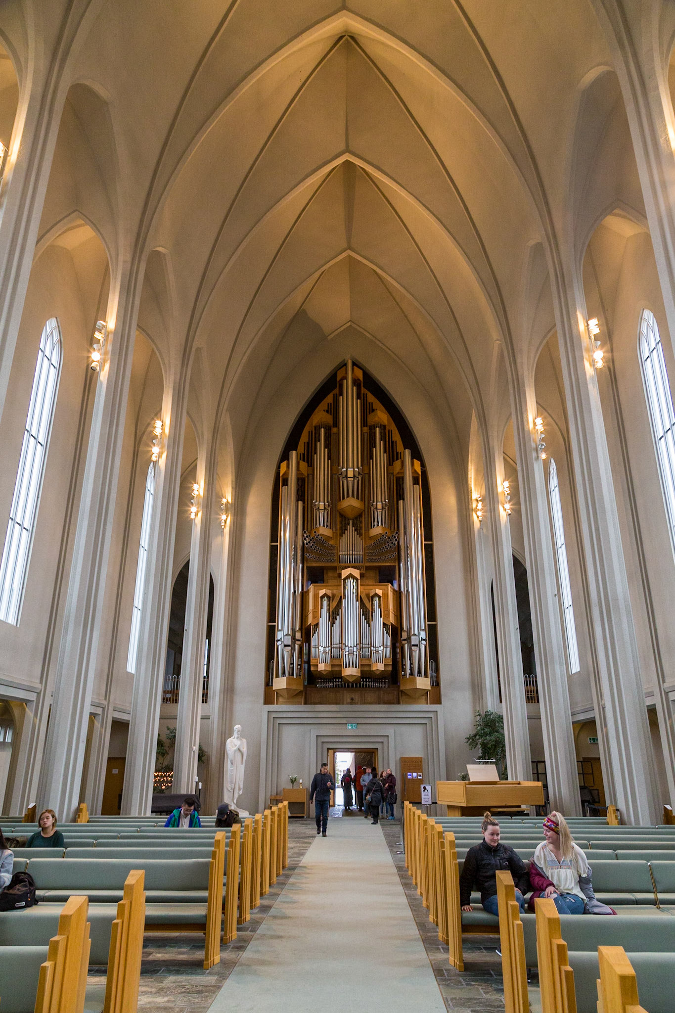 Hallgrímskirkja church interior: pipe organ above the rear entrance.