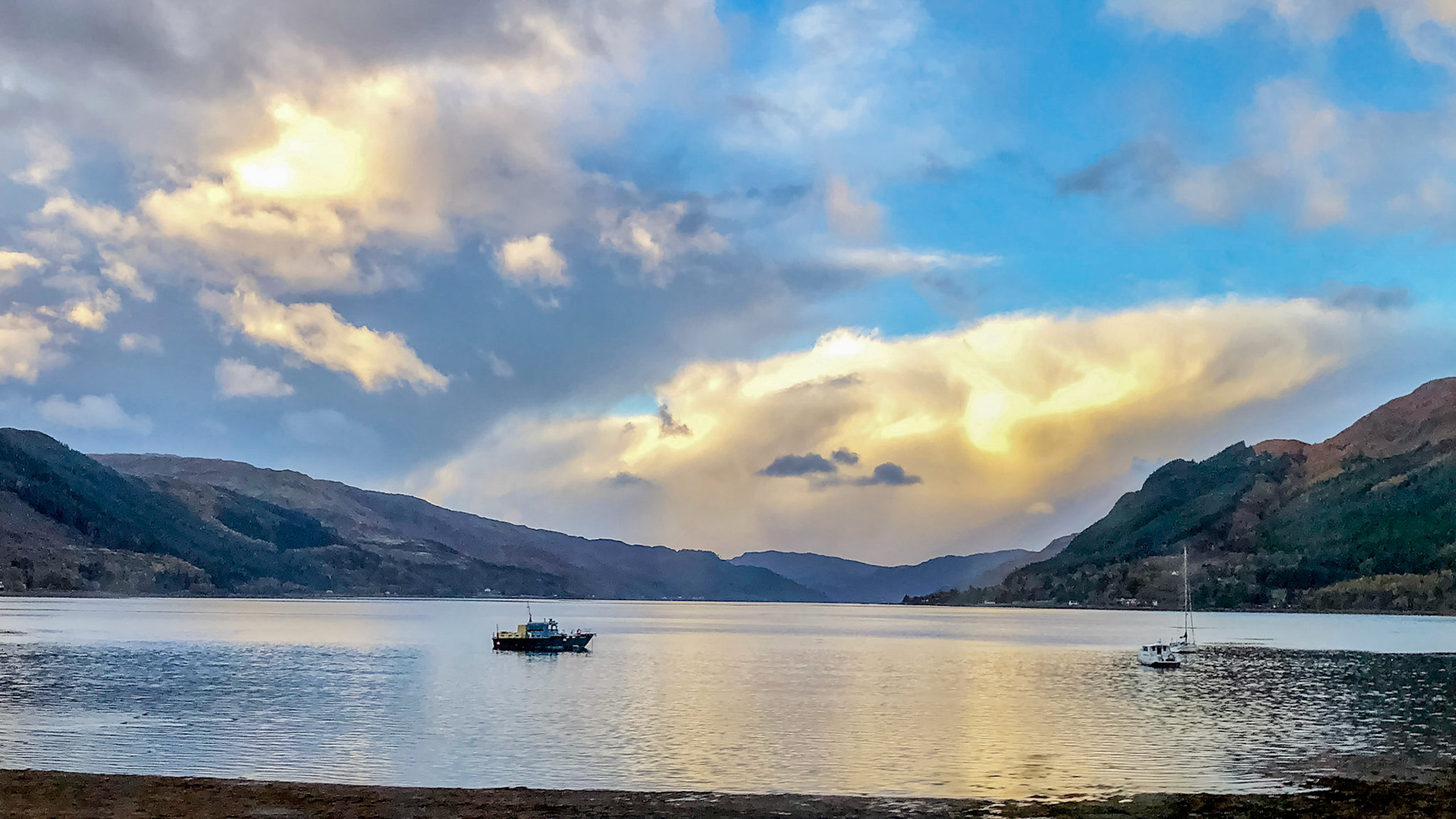 Loch Duich at Invershiel (A87)