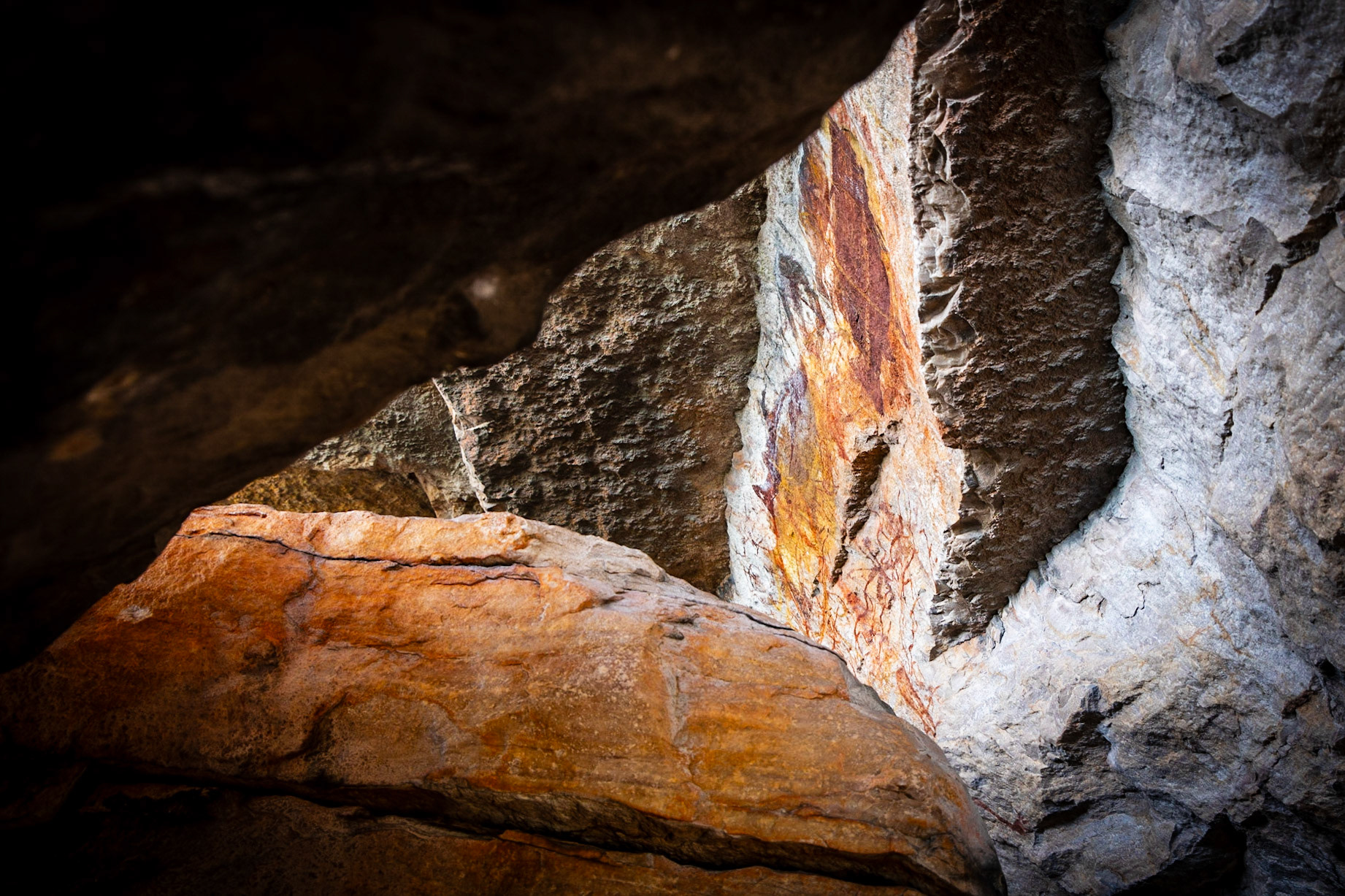 Injalak Hill Rock Art Galleries