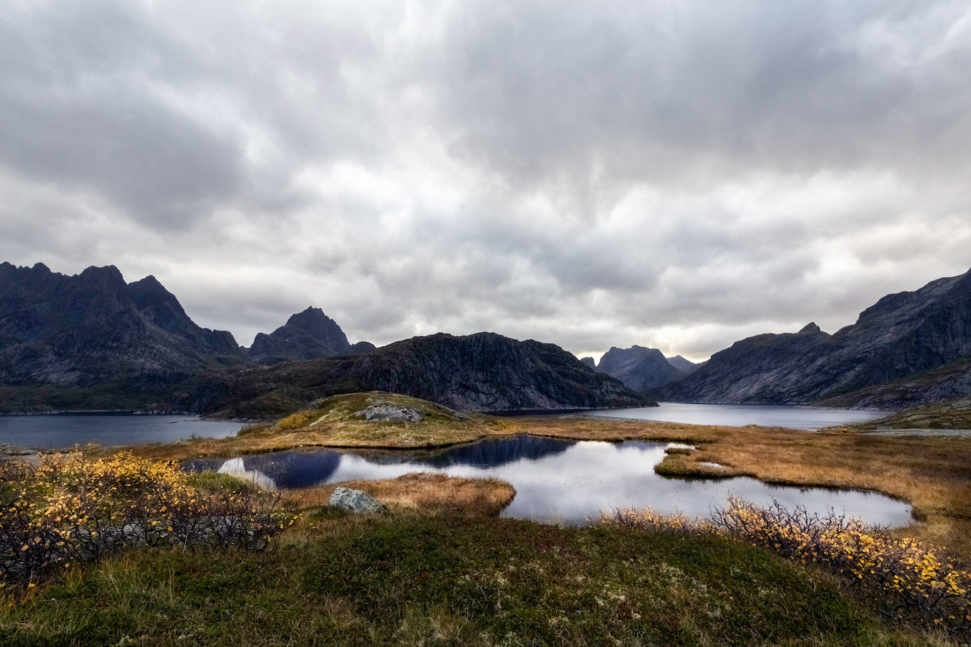 Overlooking Solbjørnvatnet Lake, Flakstad, Nordland. 4:50 pm.