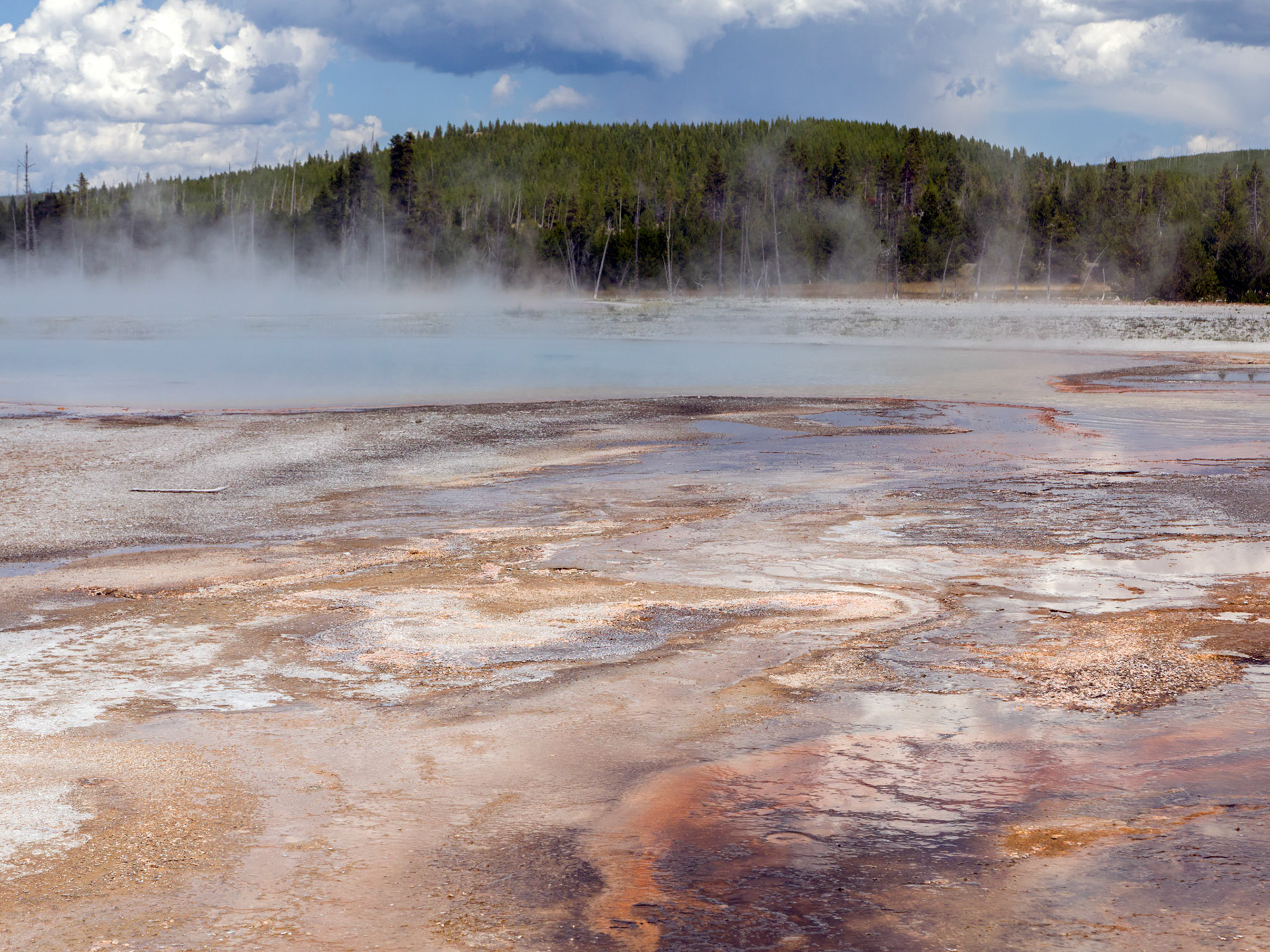 Black Sand Basin, Yellowstone National Park, Wyoming.