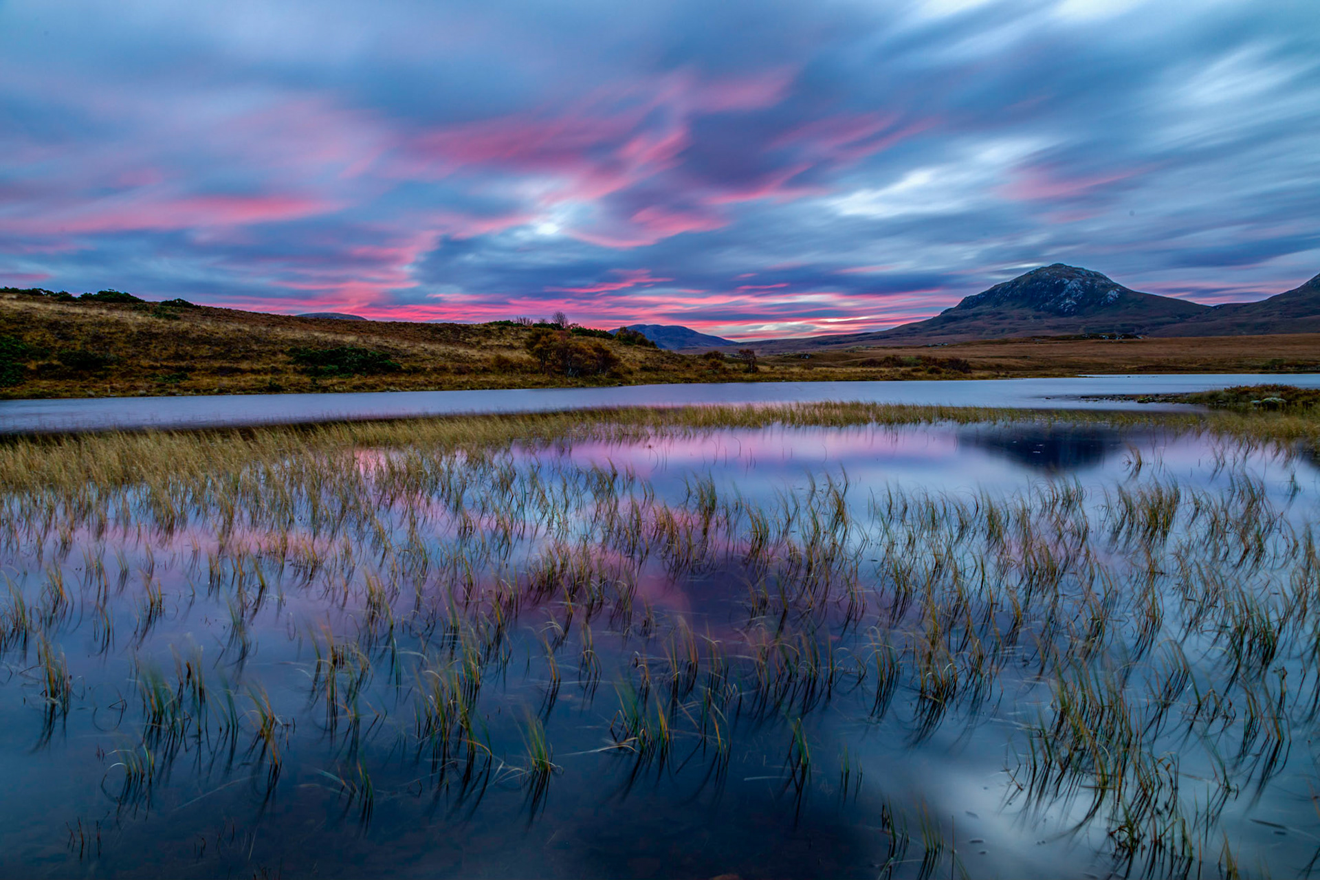 Dawn at Lochan Hakel, south from Tongue.
