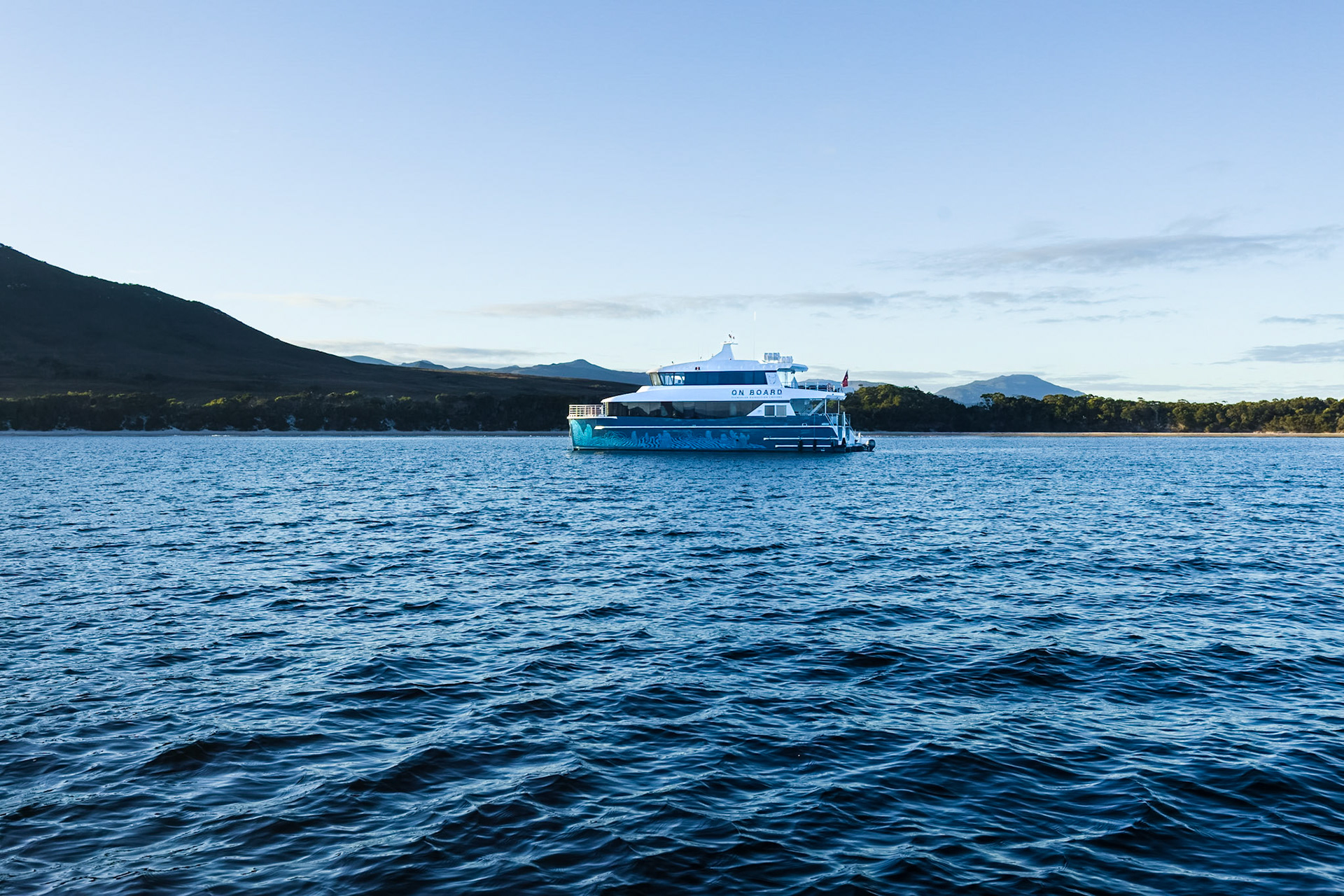 Return to the Osalisque for breakfast