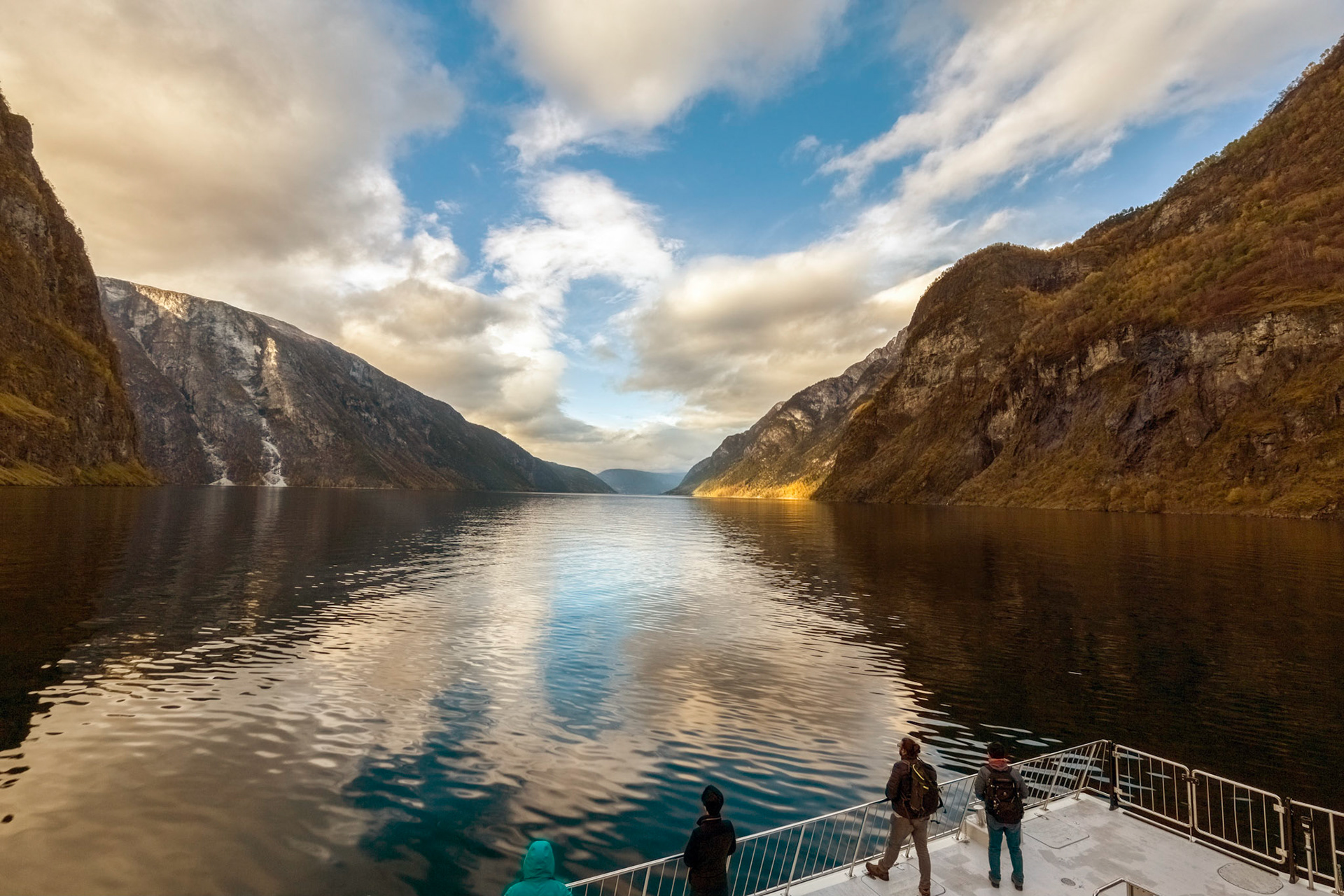 View at the head of the Sogne Fjord. On the 'Vision of the Fjords' boat from Flåm to Gudvangen, late afternoon.