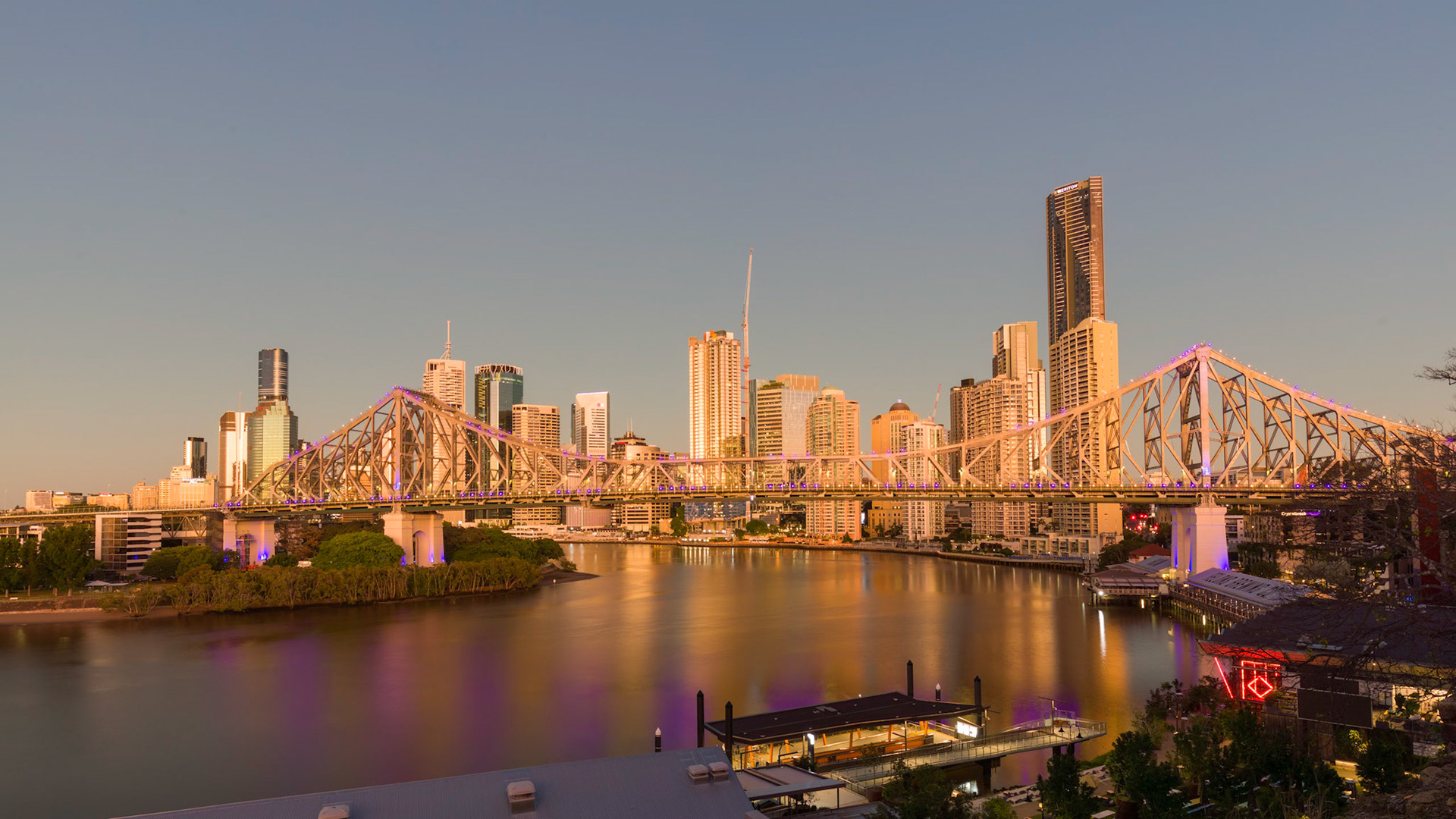 Morning Dawn View (06:13) from the cliff top, Bowen Terrace.