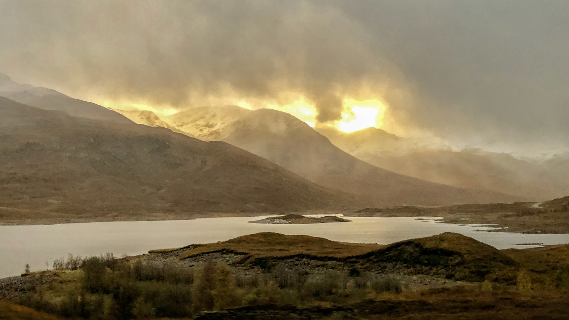 Loch Cluanie (A87), late afternoon